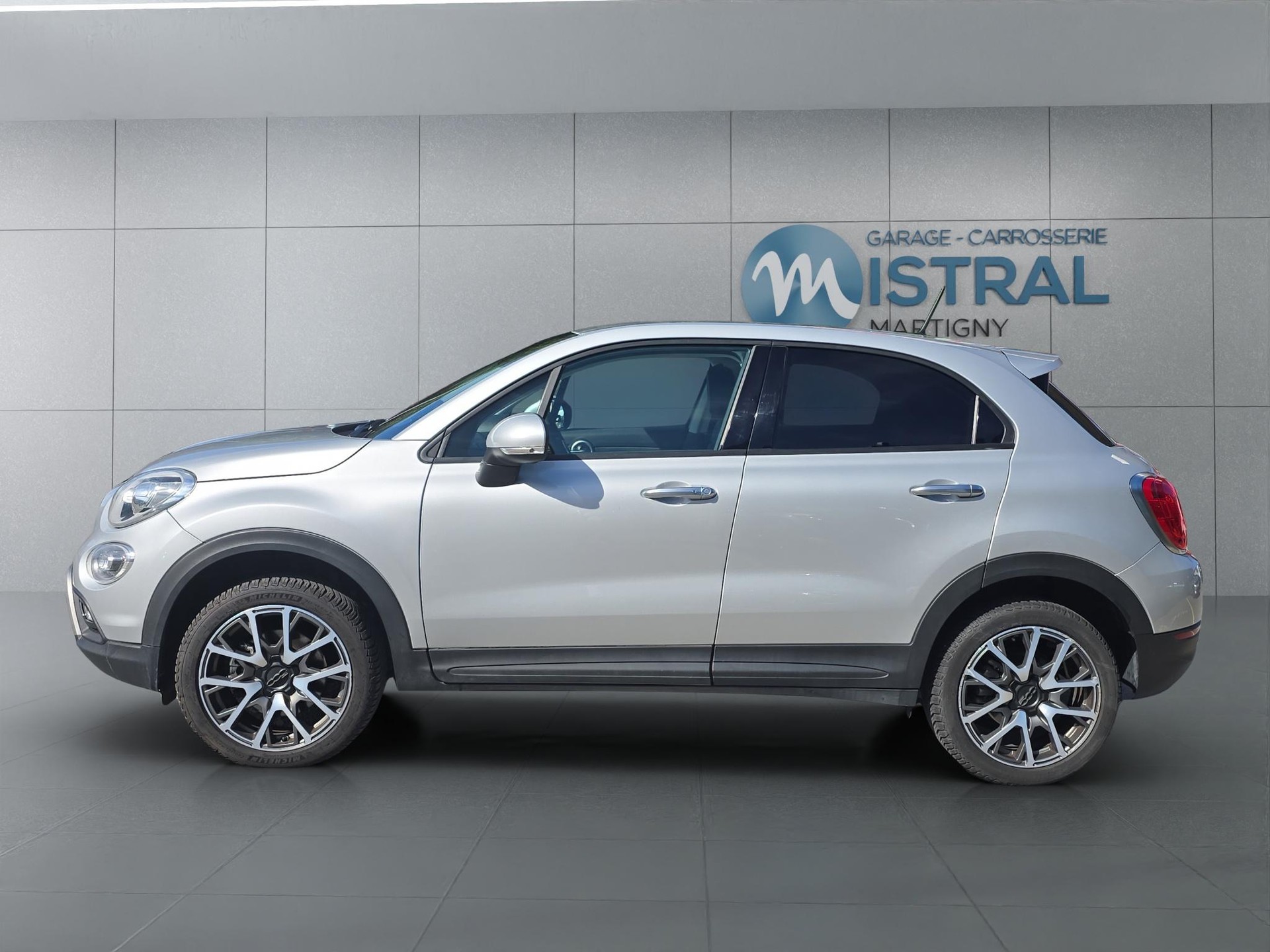 FIAT 500 X 1.4 MultiAir City Cross 4x4-showroom-element-1