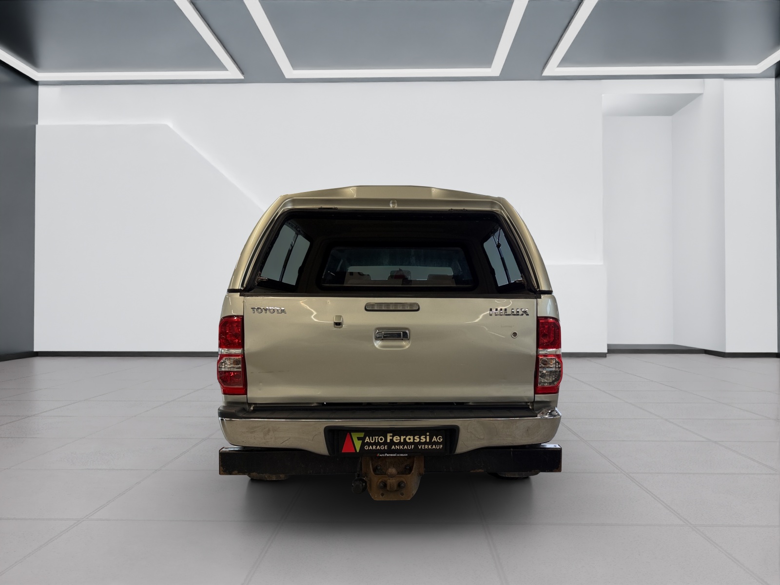 TOYOTA Hilux 3.0 DoubleCab LineaSol-image-4