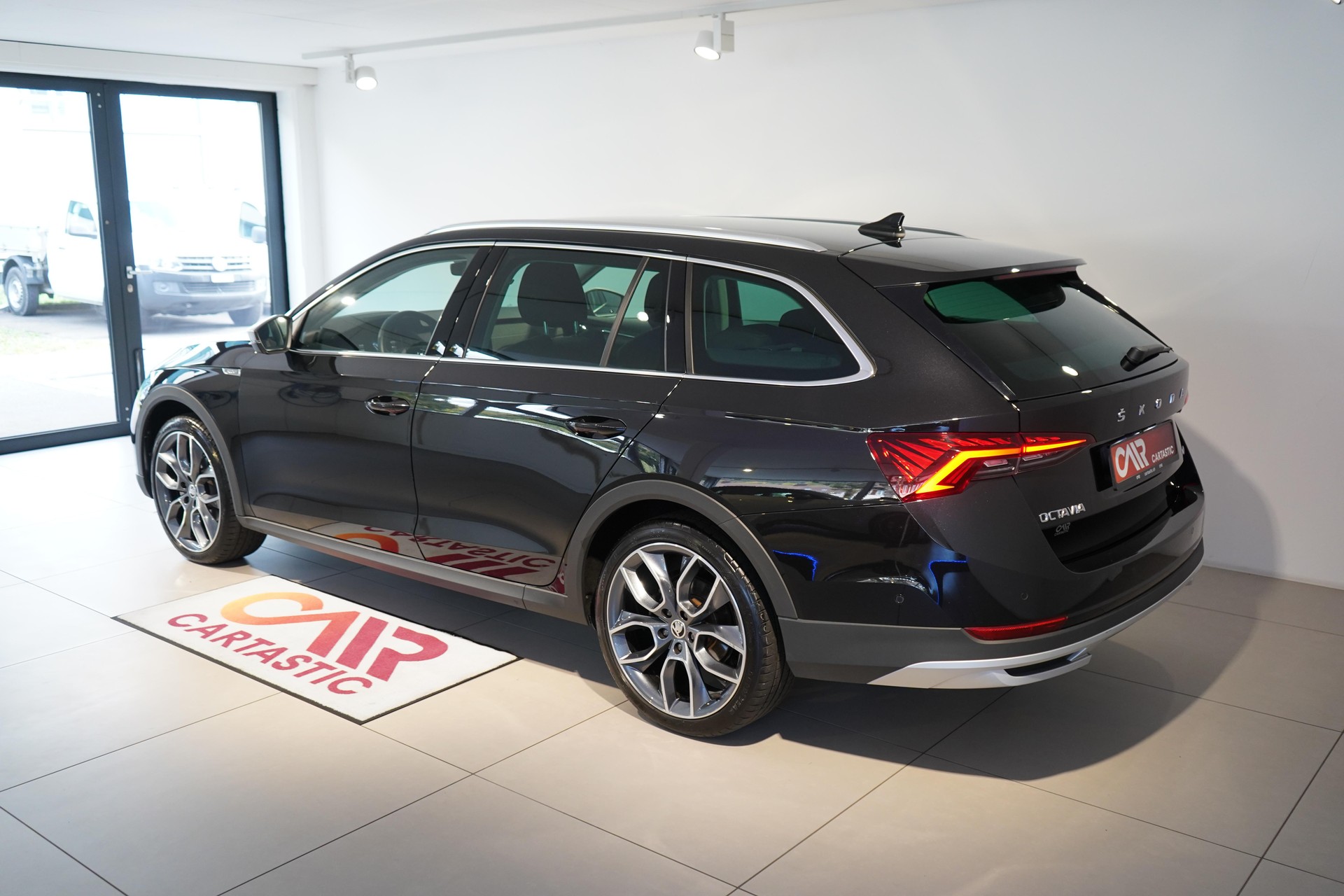 SKODA Octavia Scout 2.0 TDI 4x4 DSG-image-2