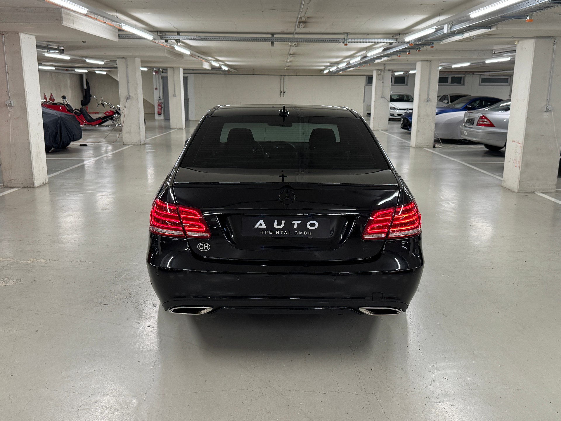 MERCEDES-BENZ E 200 CGI BlueEfficiency 7G-Tronic *Alles eingetragen* I Ab MFK 11.25 I Frisch ab Service I 8-fach I Sehr gepflegt I TOP Angebot-image-3