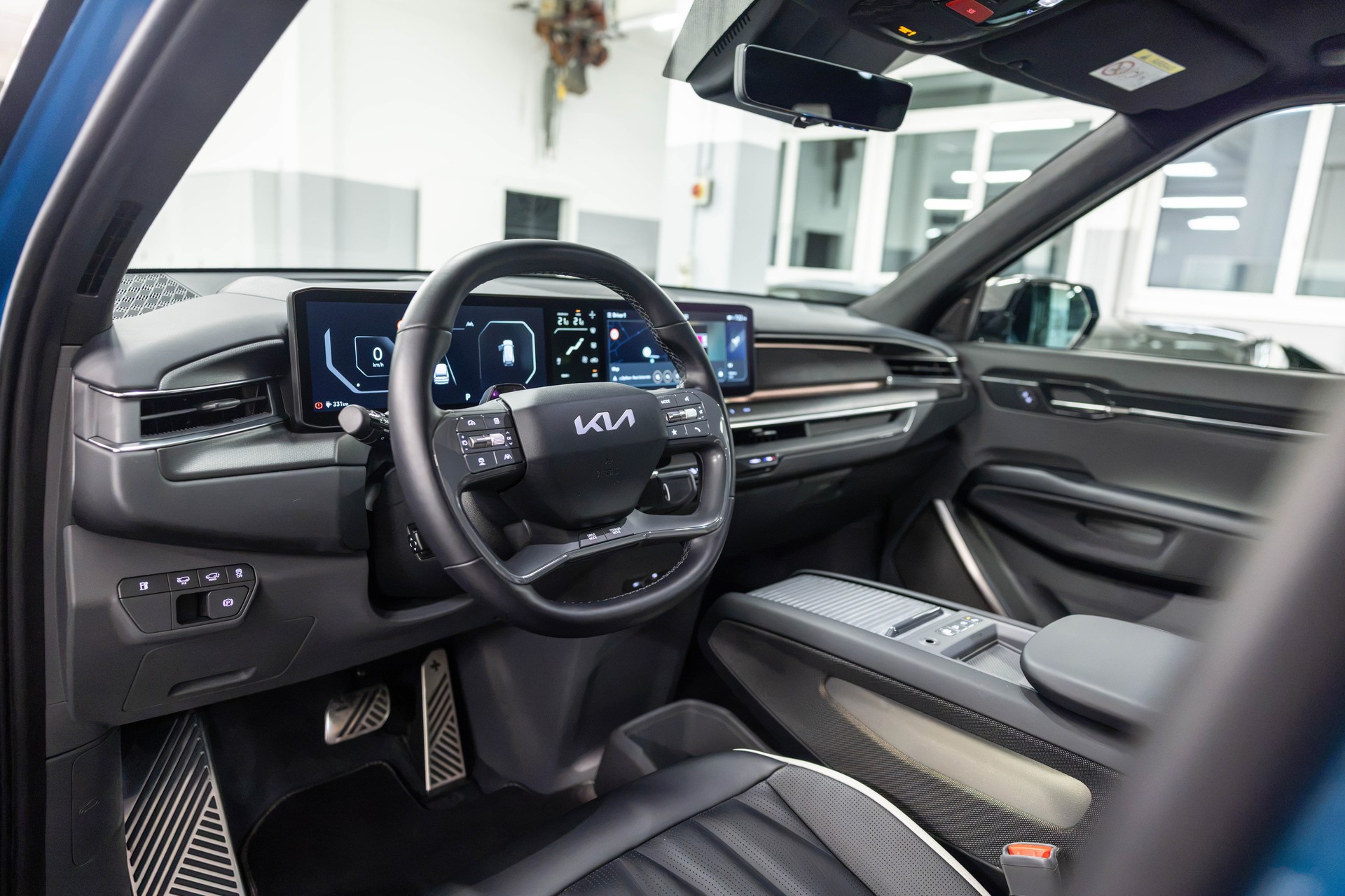 KIA EV9 99.8 kWh GT-Line 4x4 *2.5t AHK*-image-17