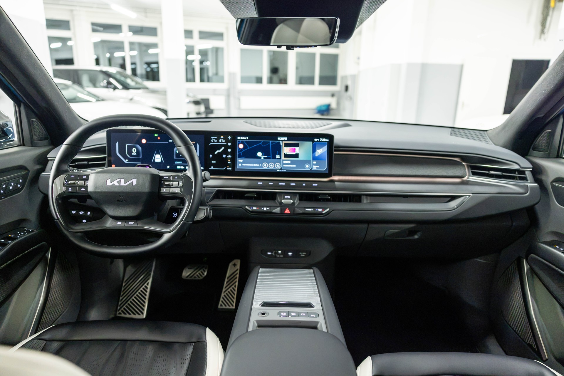 KIA EV9 99.8 kWh GT-Line 4x4 *2.5t AHK*-image-16