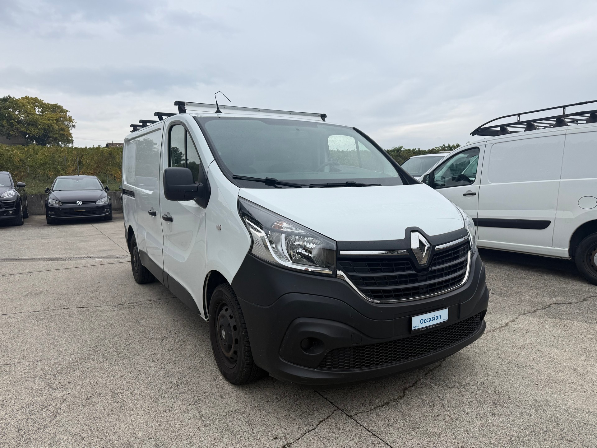 RENAULT Trafic 2.0 dCi120 2.8t Access L1H1-image-3