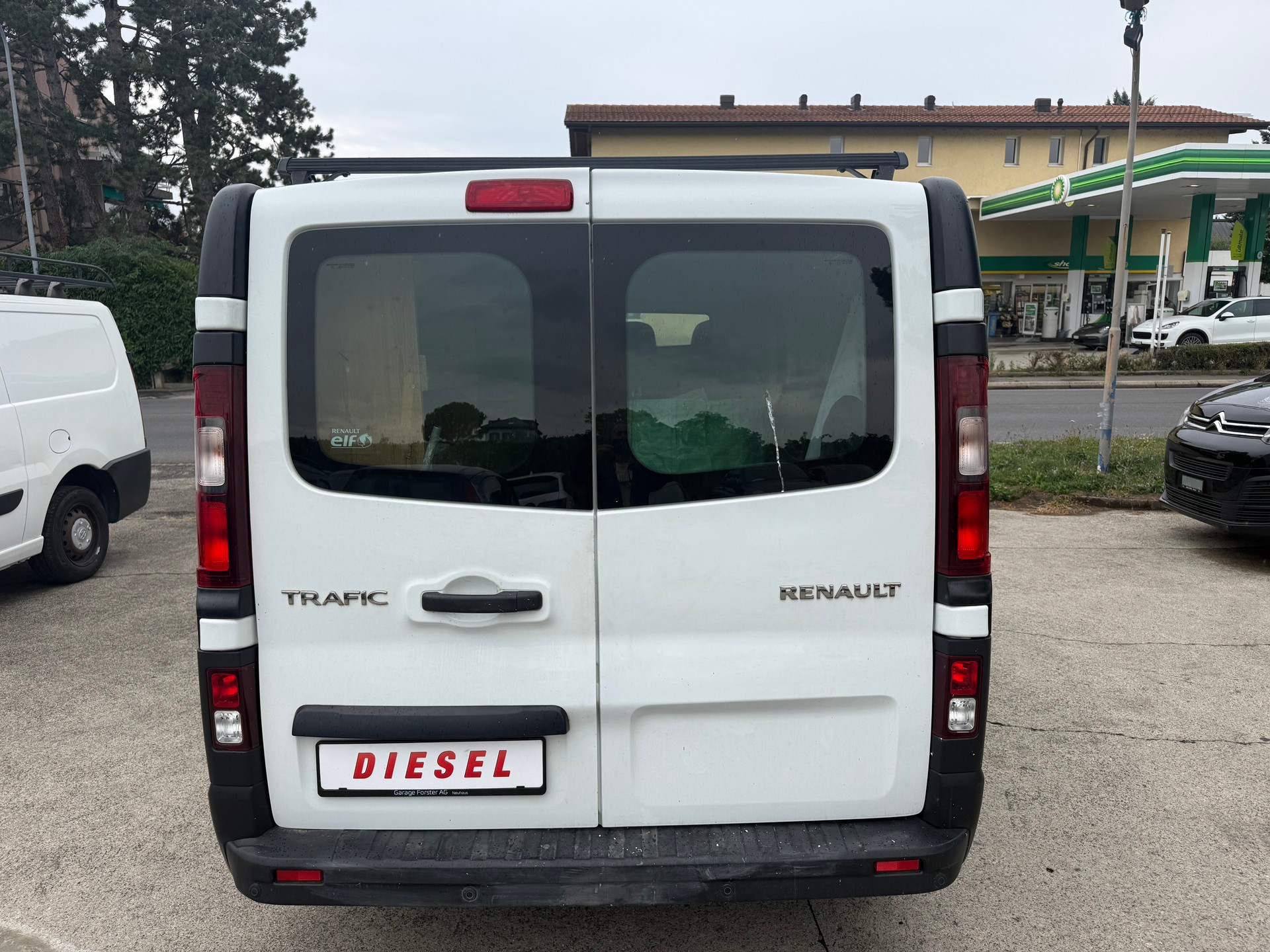 RENAULT Trafic 2.0 dCi120 2.8t Access L1H1-image-6