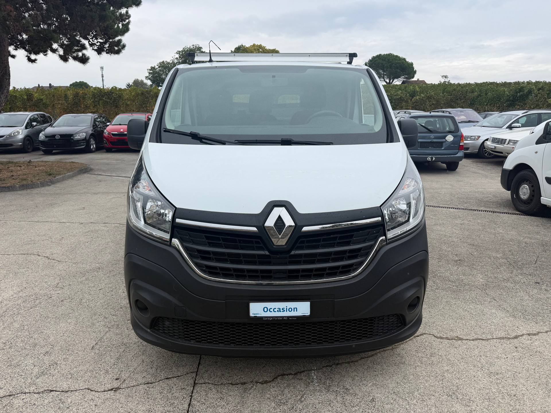 RENAULT Trafic 2.0 dCi120 2.8t Access L1H1-image-0