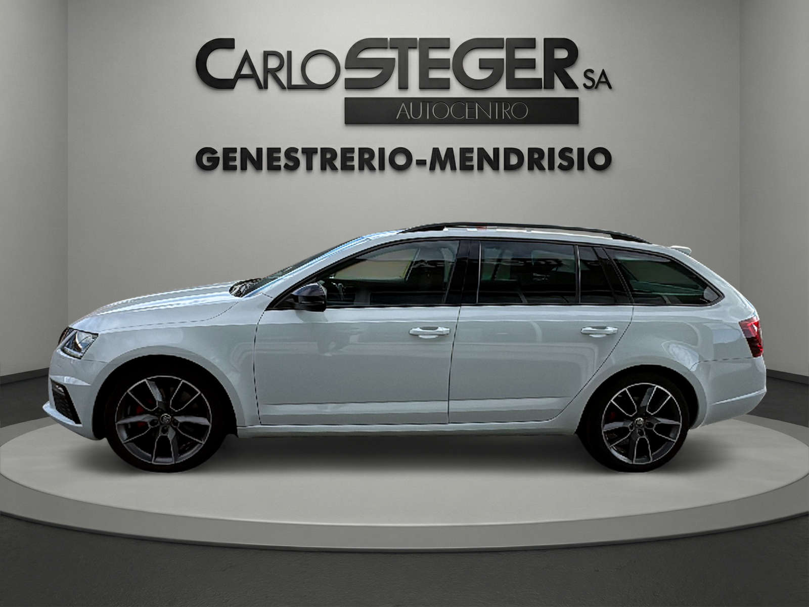 SKODA Octavia Combi 2.0 TDI RS 4x4 DSG-image-2