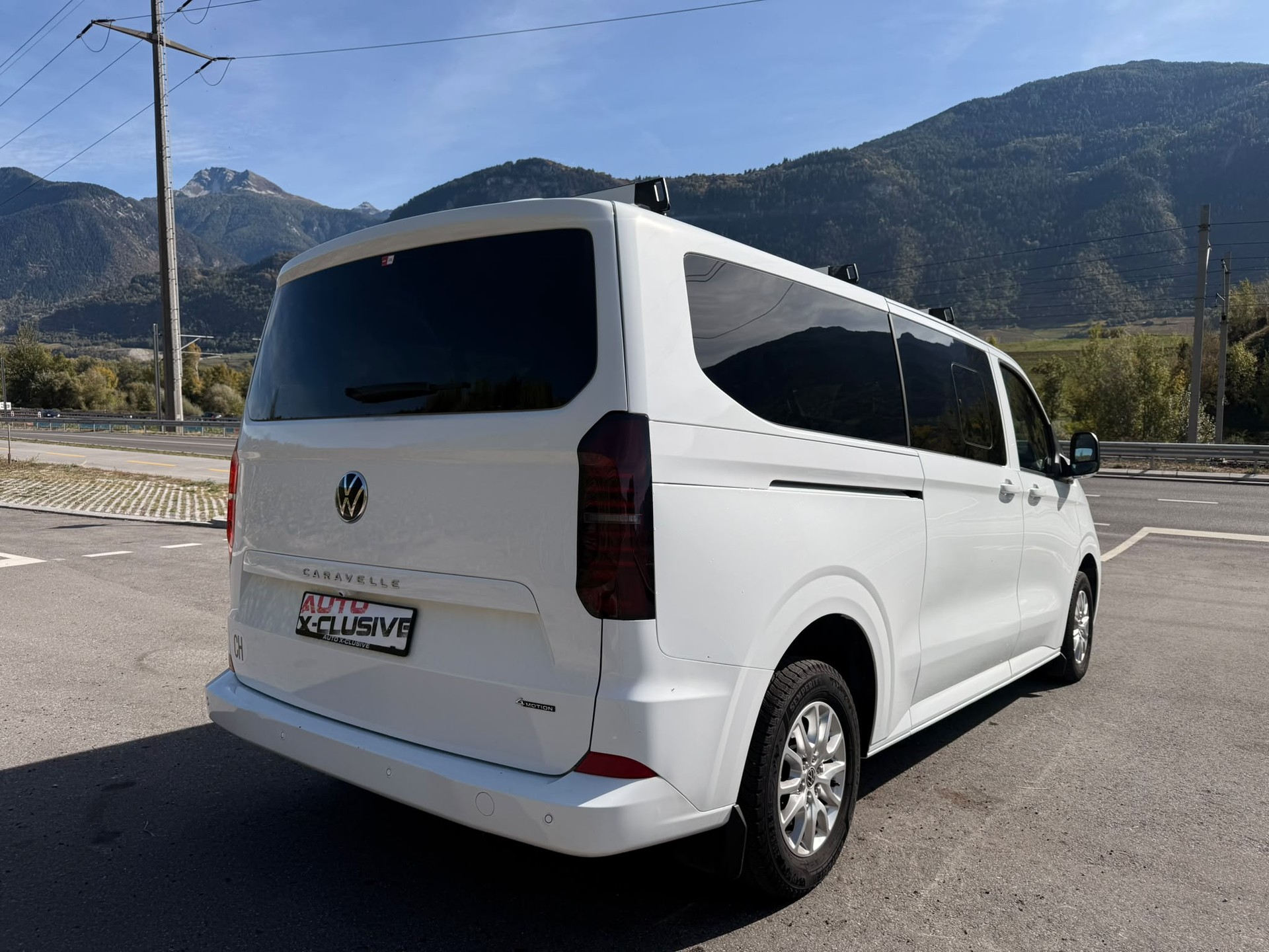 VW Caravelle 2.0 TDI Life LWB 4 Motion Aut 8-image-3