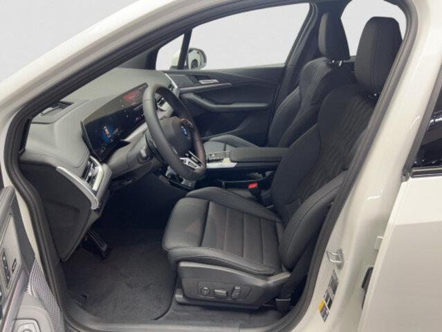BMW 2er Reihe U06 Active Tourer 230e xDrive paddles-image-8