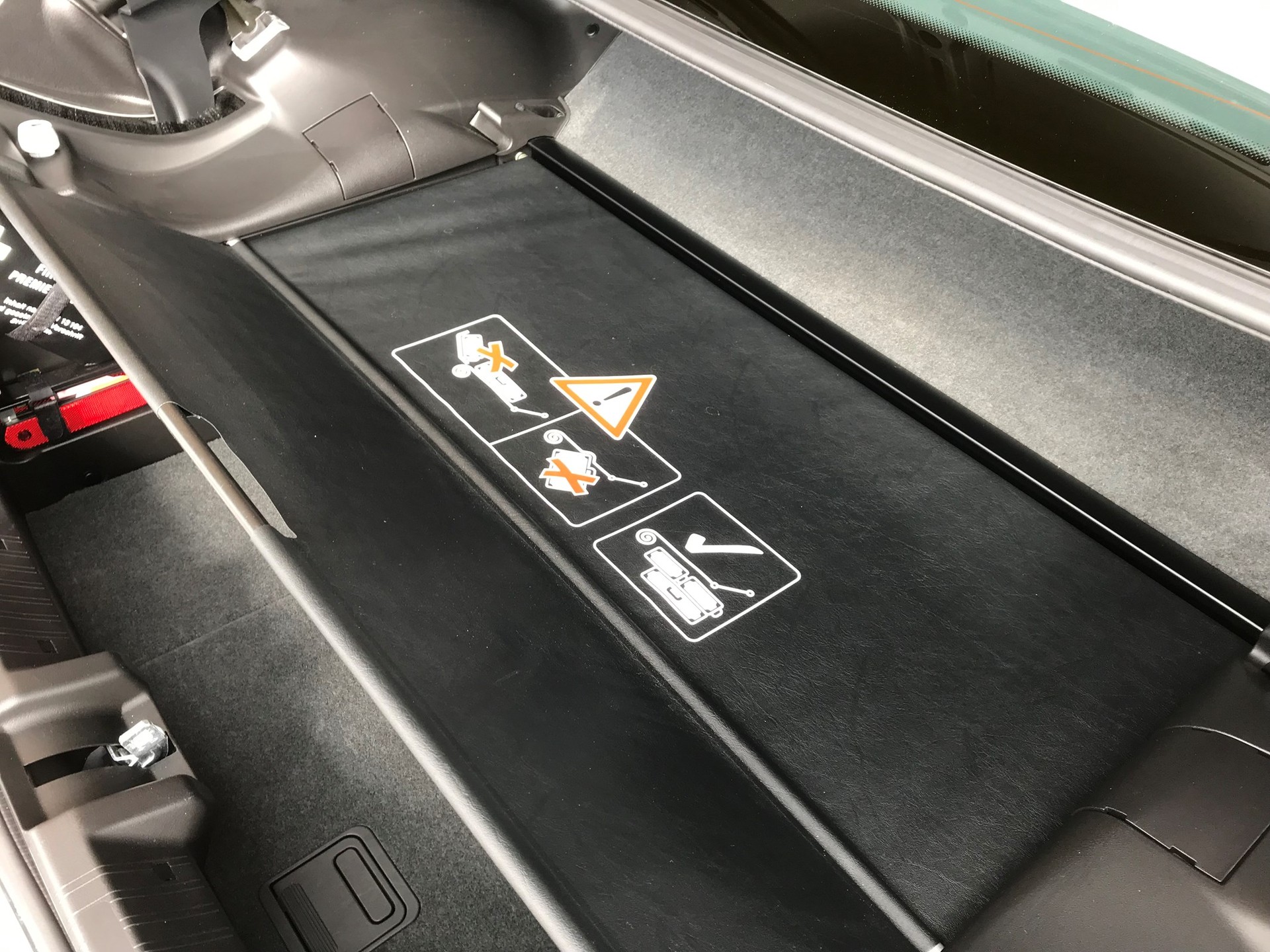 MERCEDES-BENZ SLK 200 Kompressor-image-11