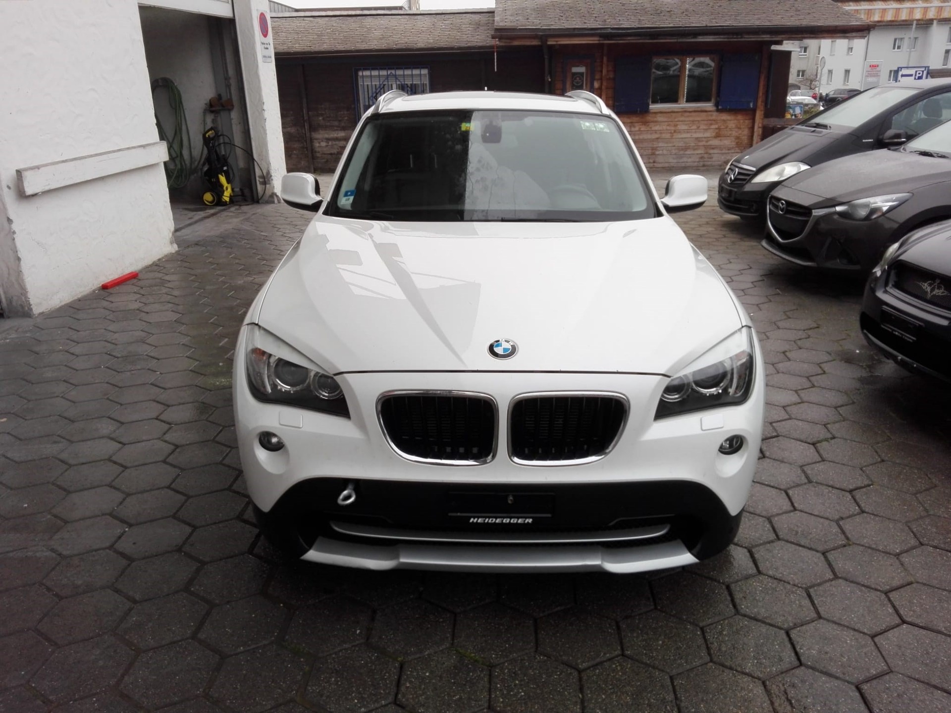 BMW X1 sDrive 18d-image-0