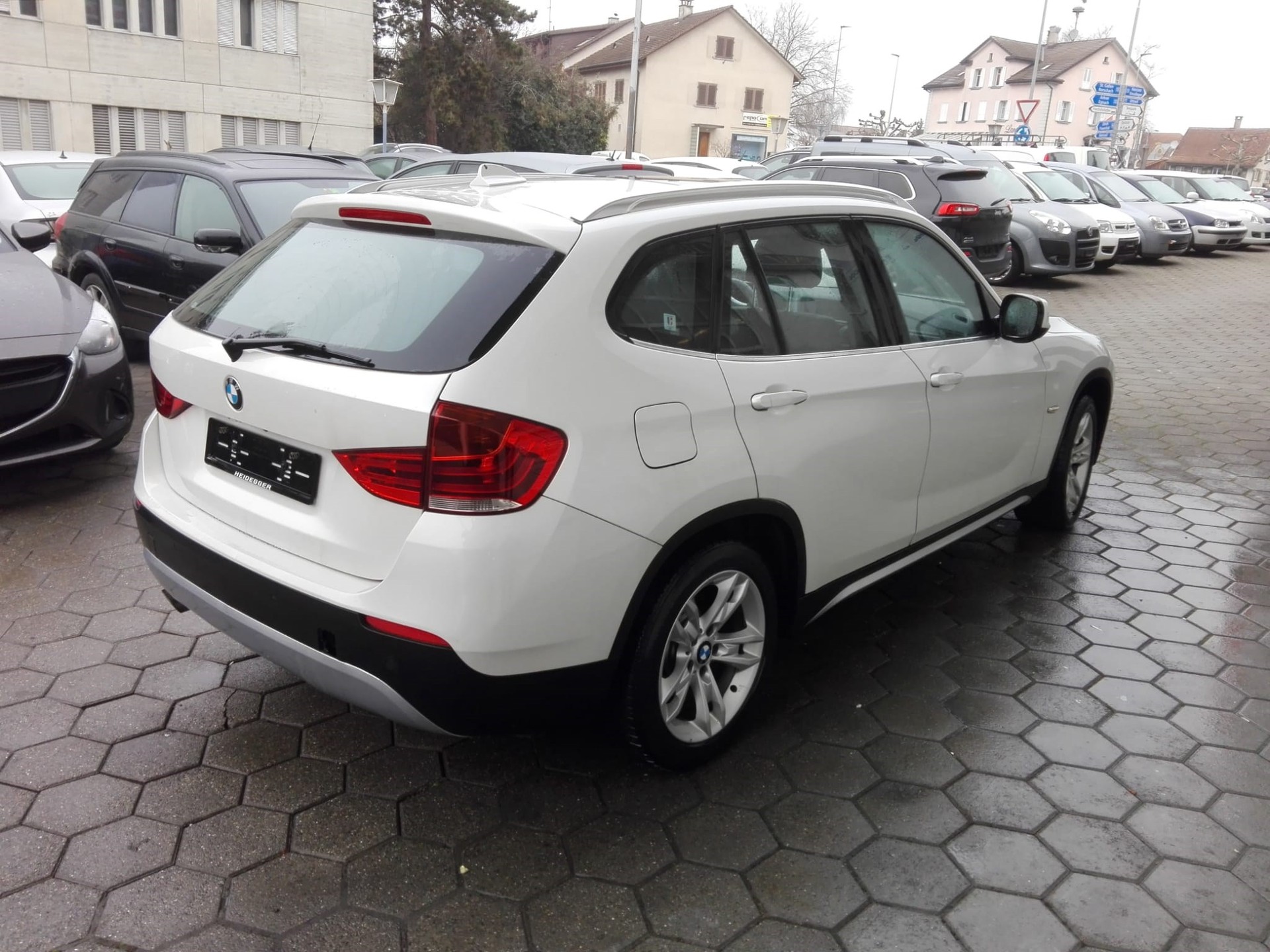 BMW X1 sDrive 18d-image-4