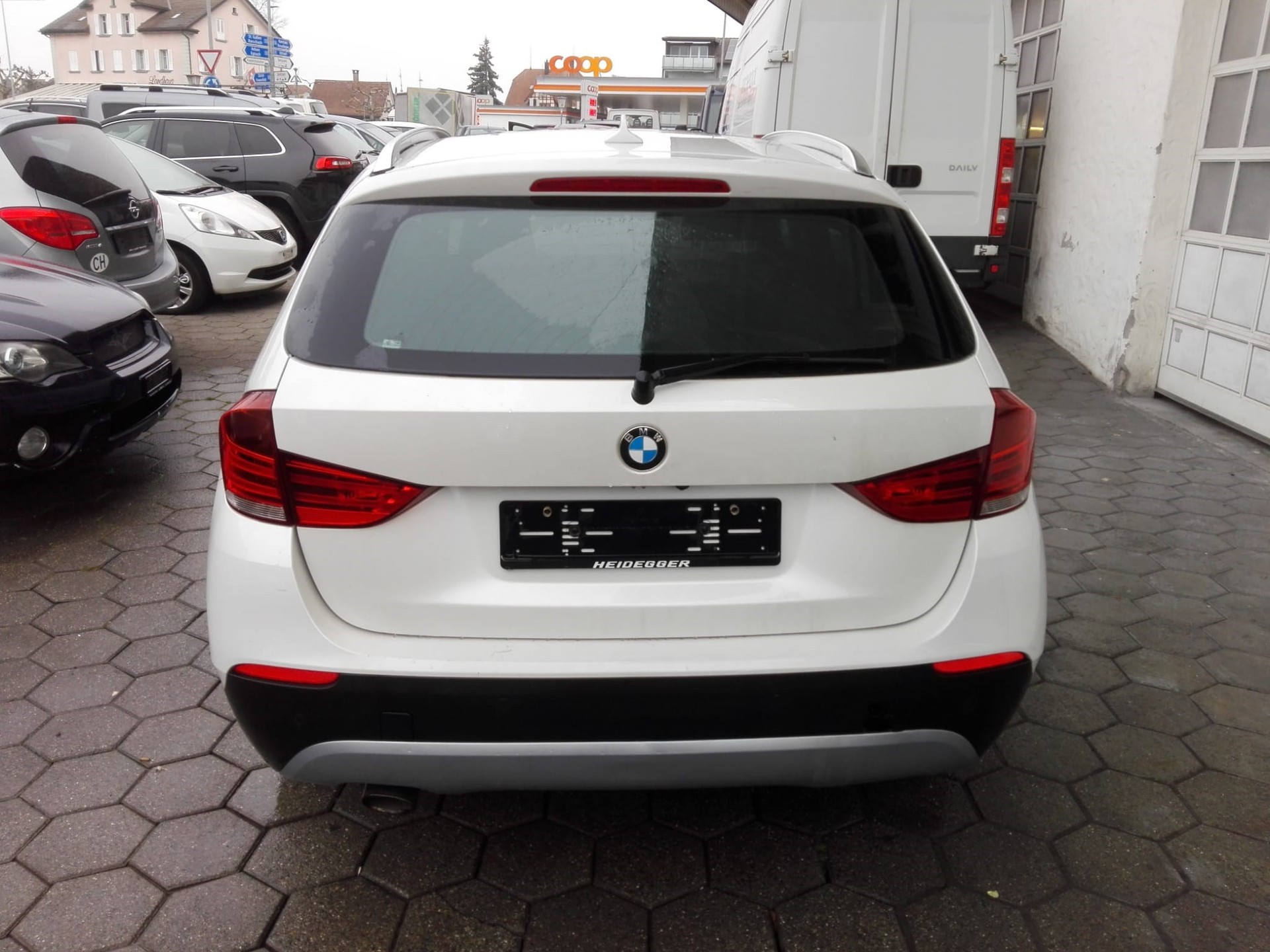 BMW X1 sDrive 18d-image-5