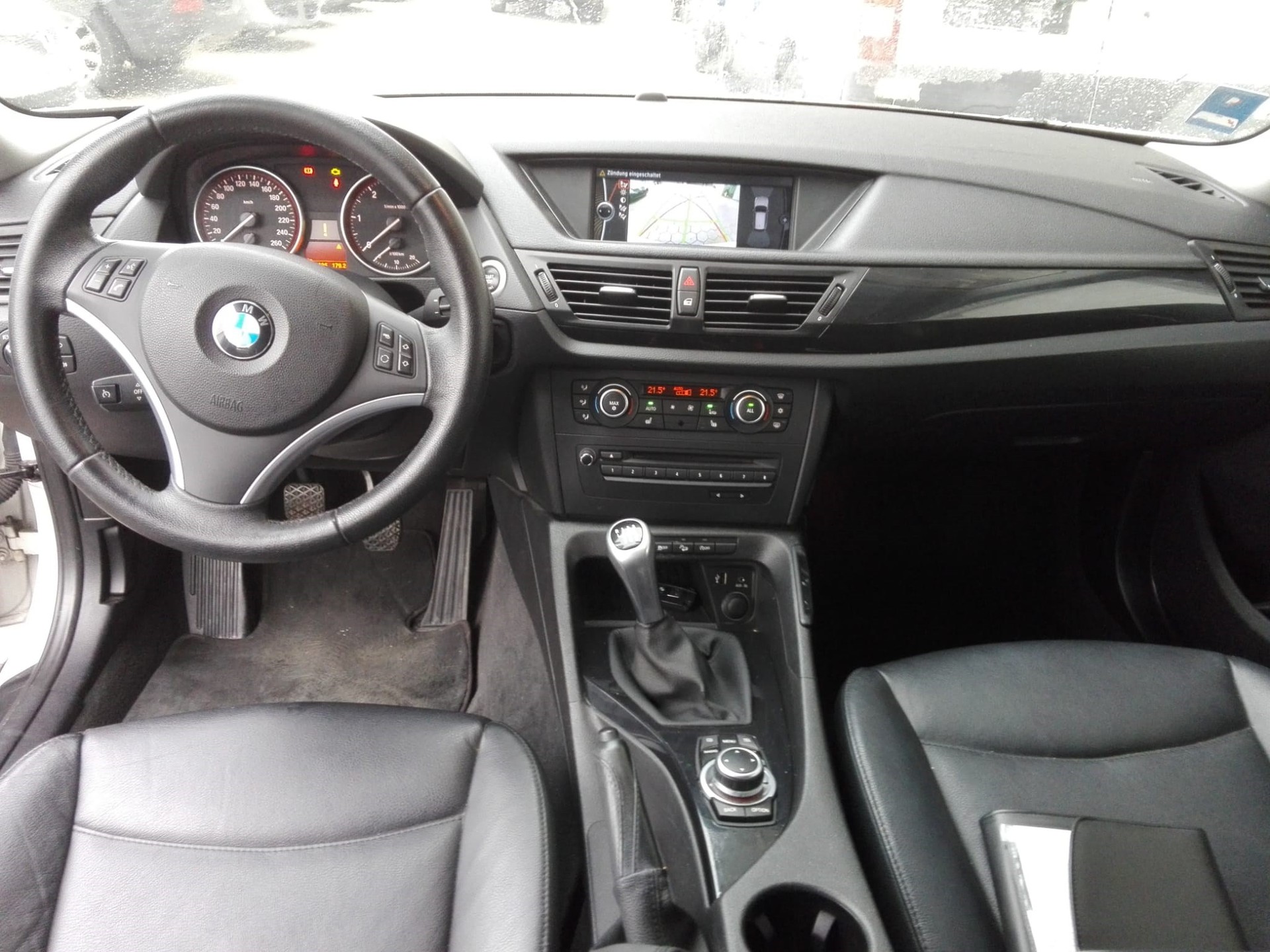 BMW X1 sDrive 18d-image-7