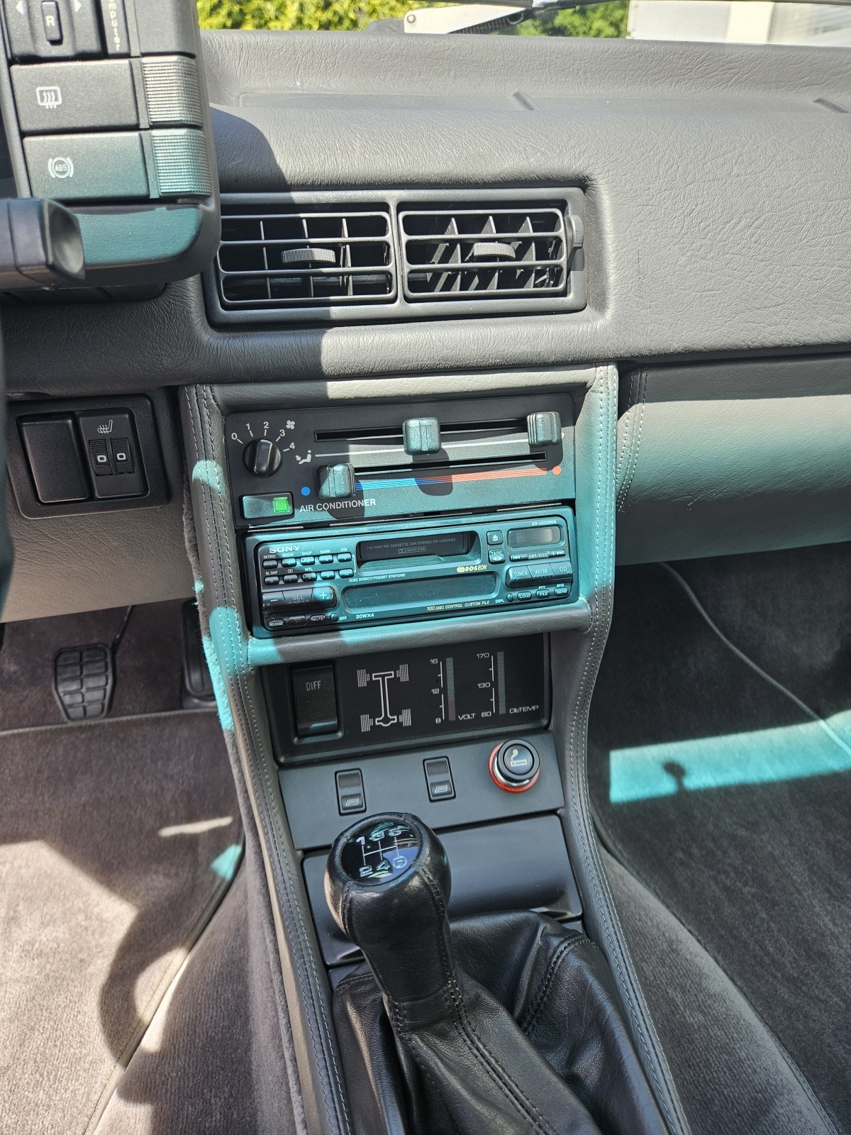 AUDI quattro Turbo 20V-image-12