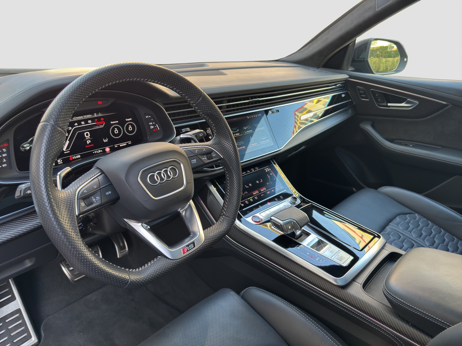AUDI RSQ8 quattro tiptronic-image-7