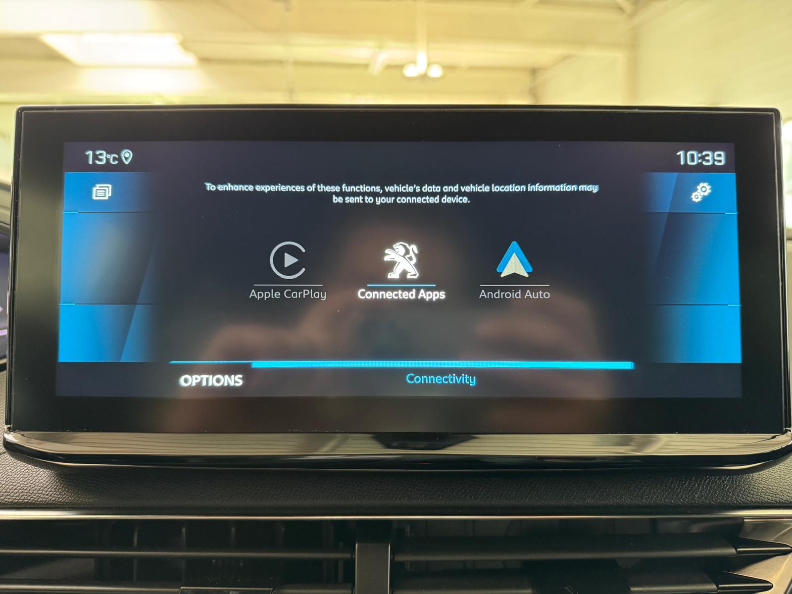 PEUGEOT 3008 1.2 PureTech Allure Pack-image-15