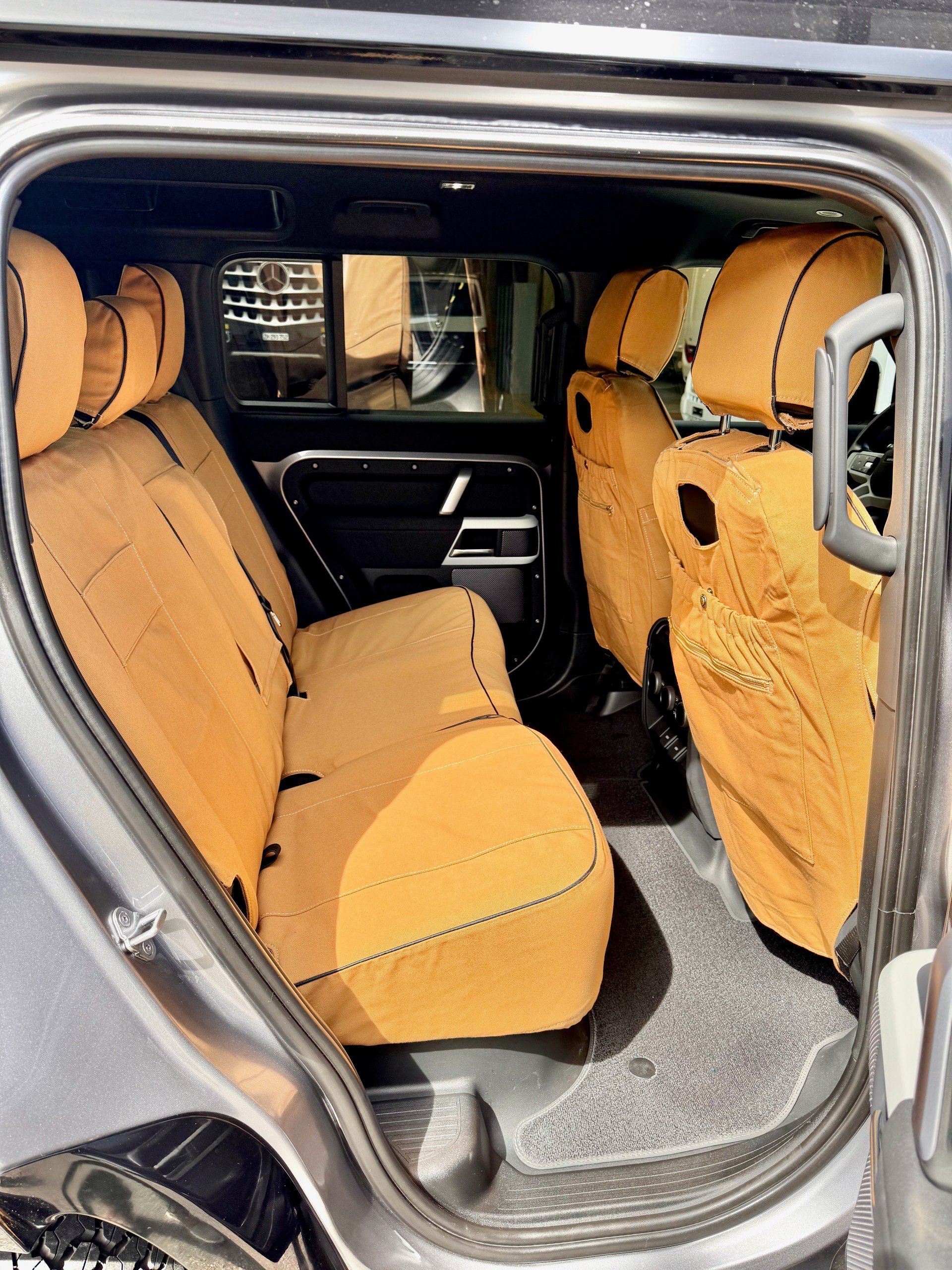 LAND ROVER DEFENDER-image-4