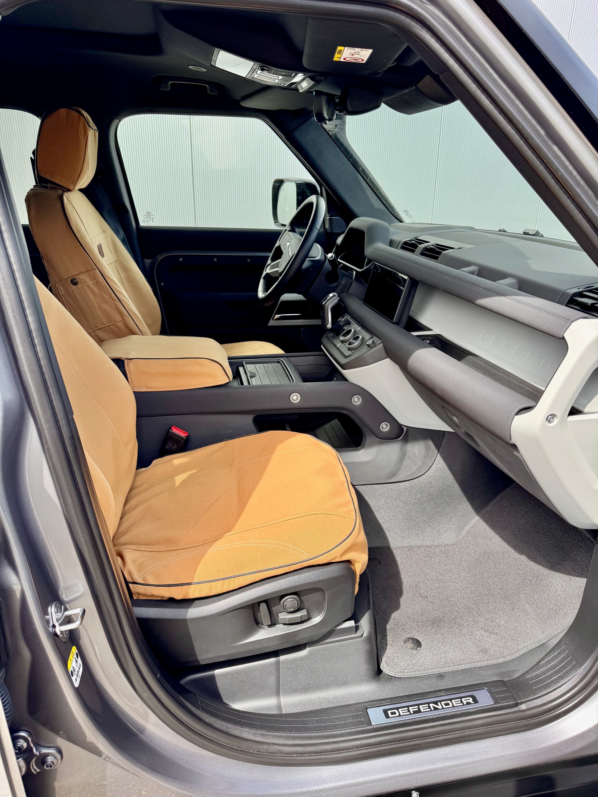 LAND ROVER DEFENDER-image-5