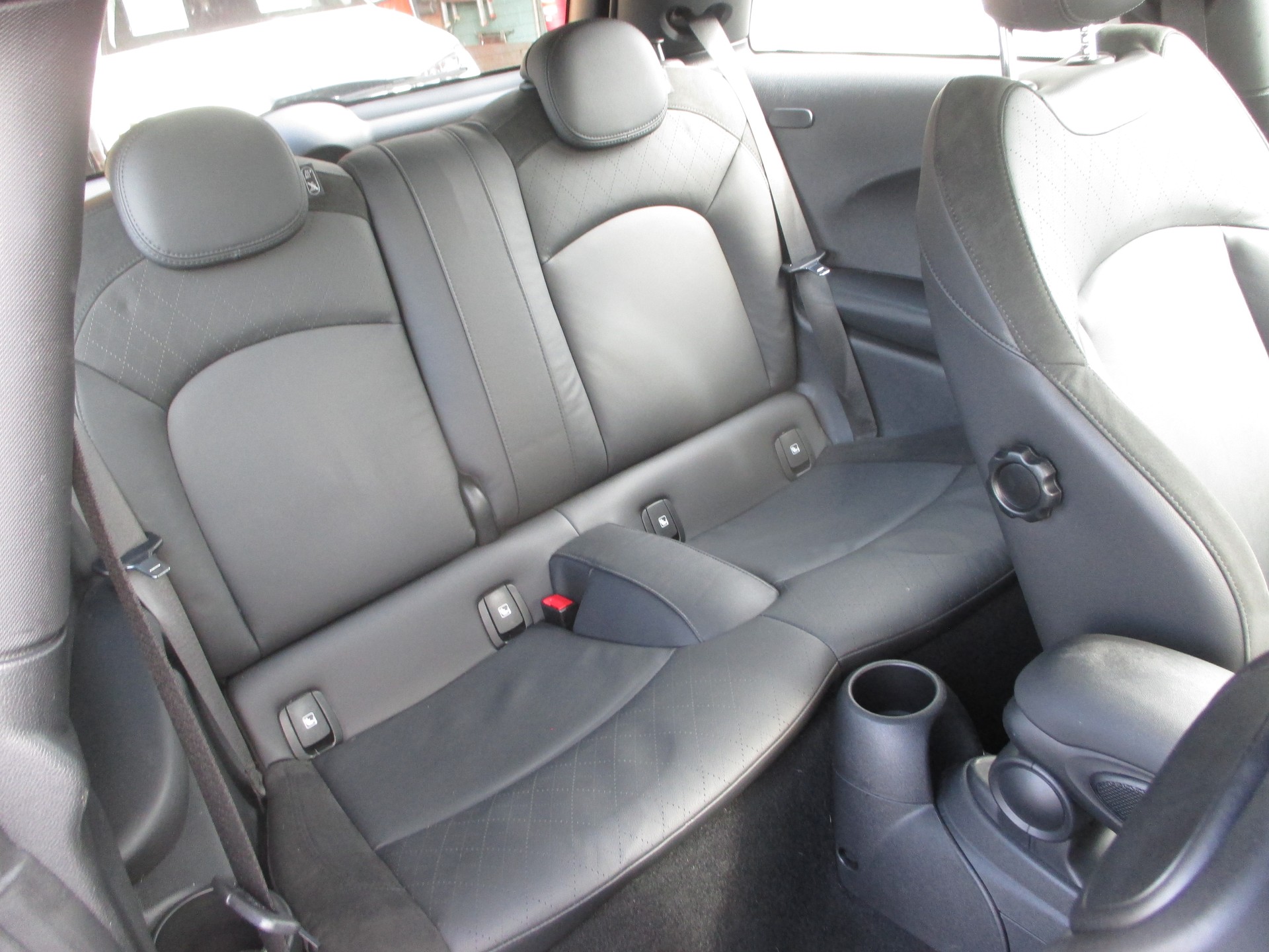 MINI Cooper SE-image-13