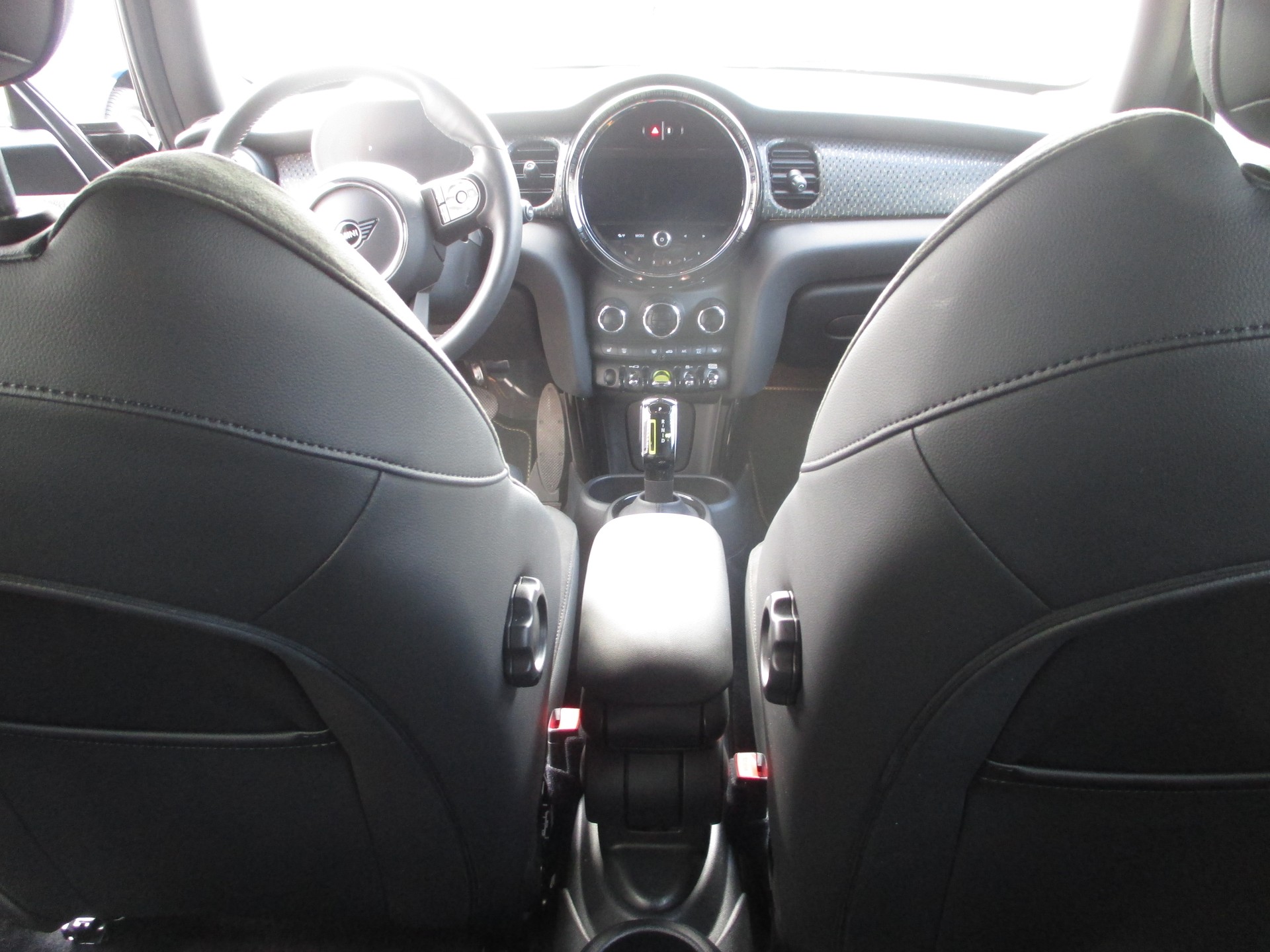 MINI Cooper SE-image-10