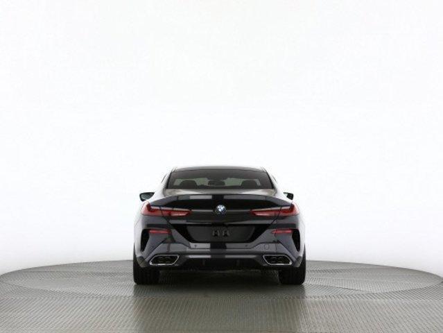 BMW M850i xDrive Coupé-image-23