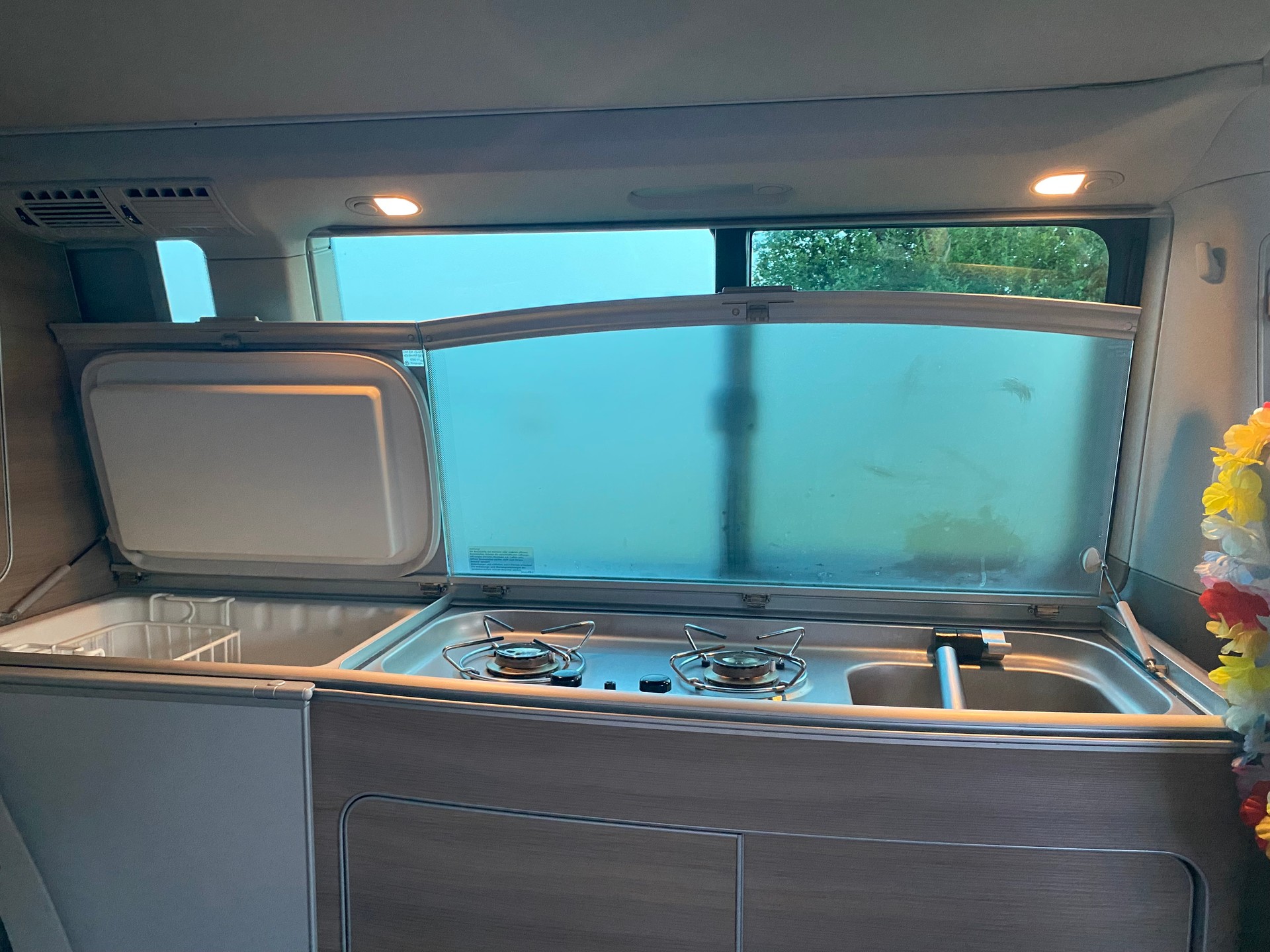 VW T5 California 2.0 TDI Comfortline 4Motion-image-2