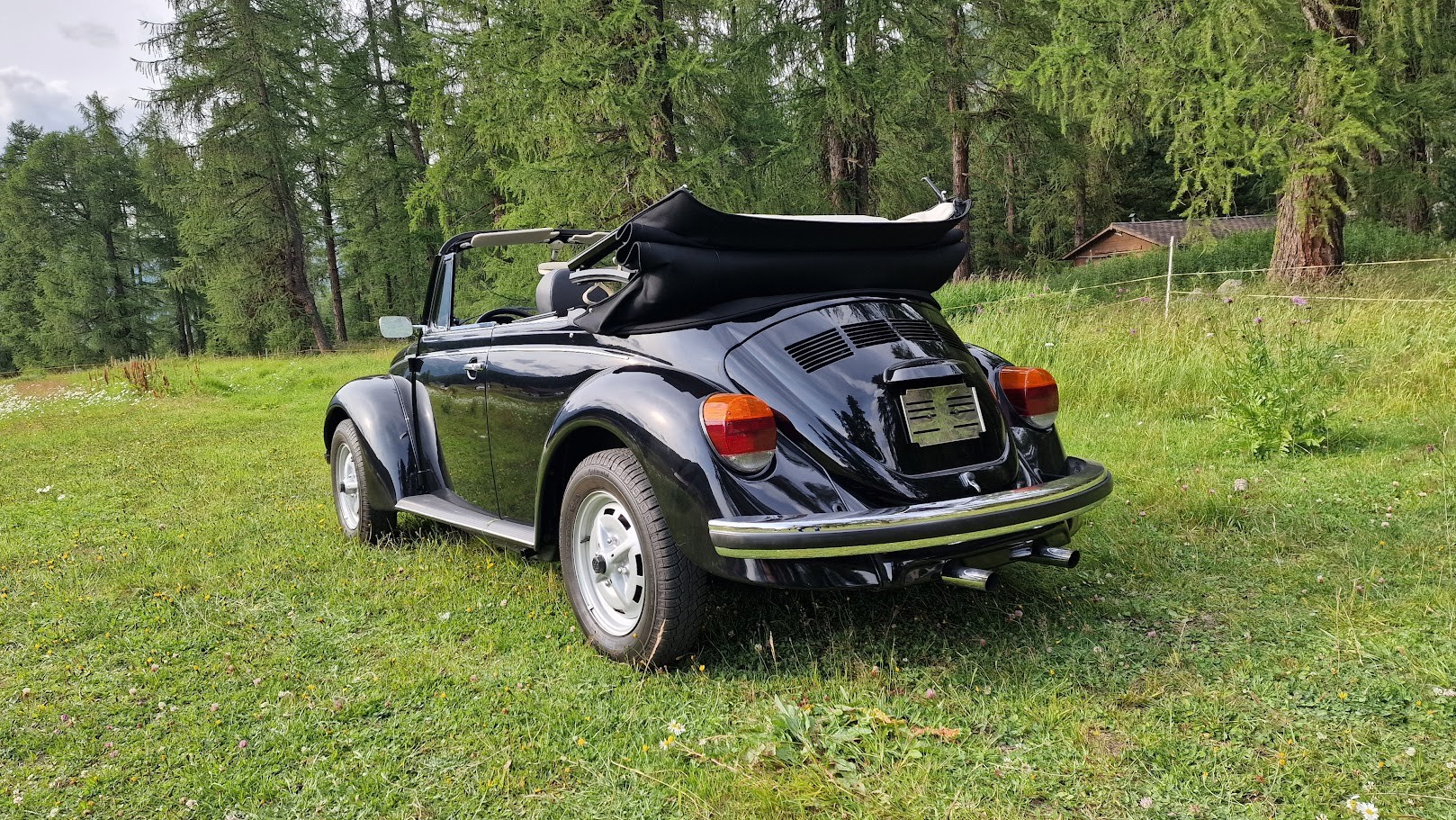 VW Cabriolet 1303 LS 1600-image-1