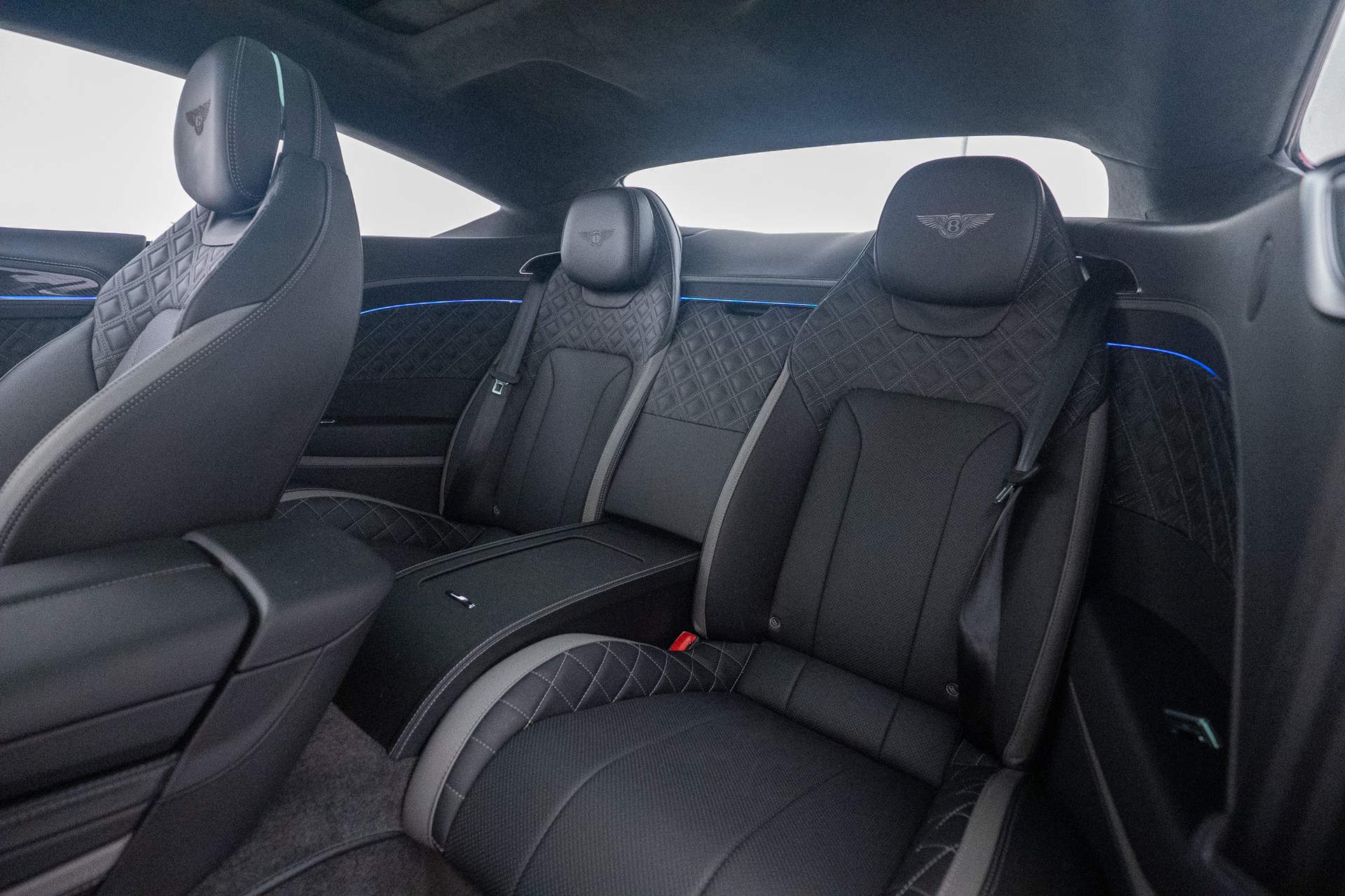 BENTLEY Continental GT 6.0 W12 Speed-image-9