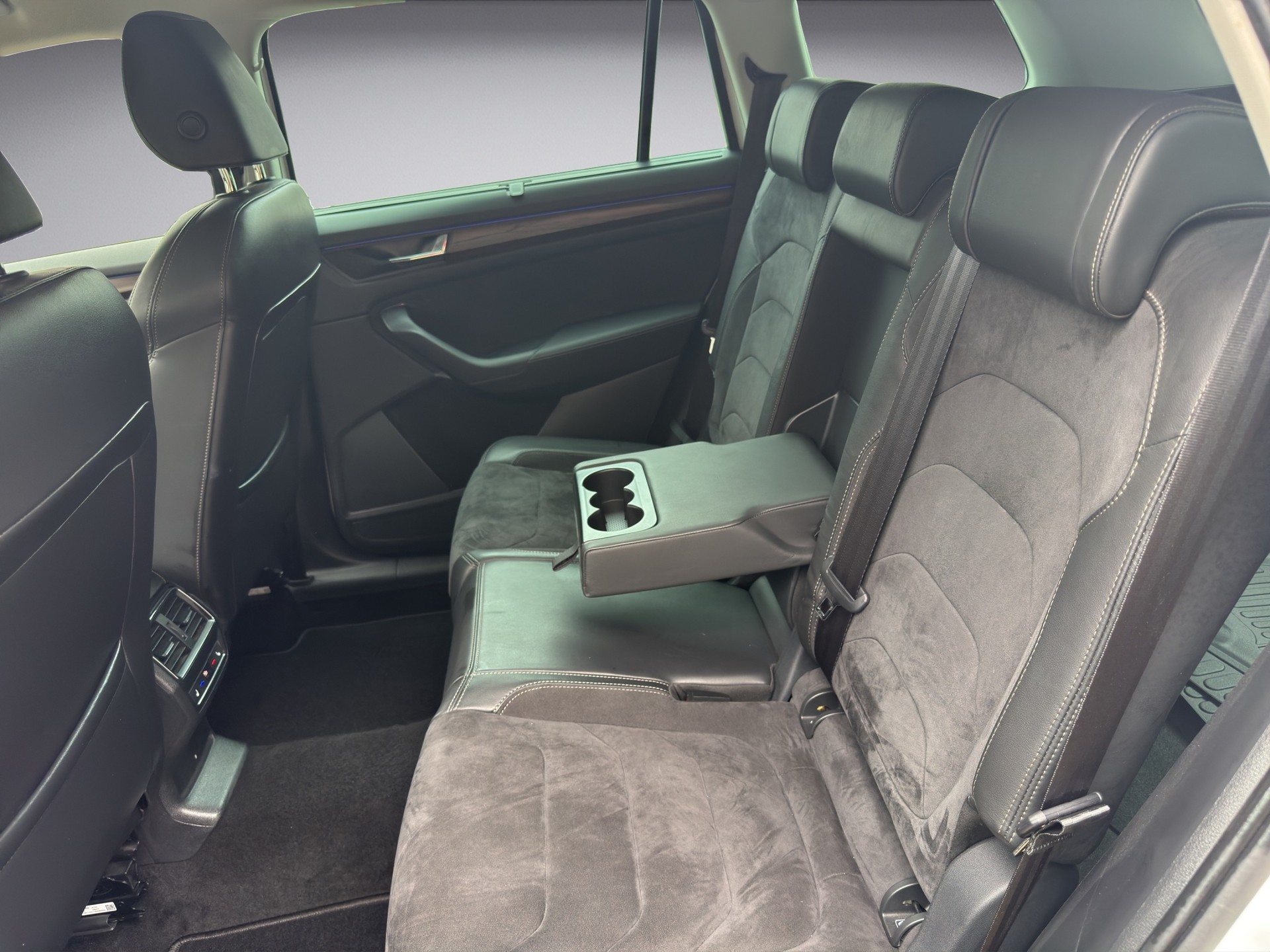 SKODA Kodiaq 2.0 TDI CR Scout 4x4 DSG-image-9