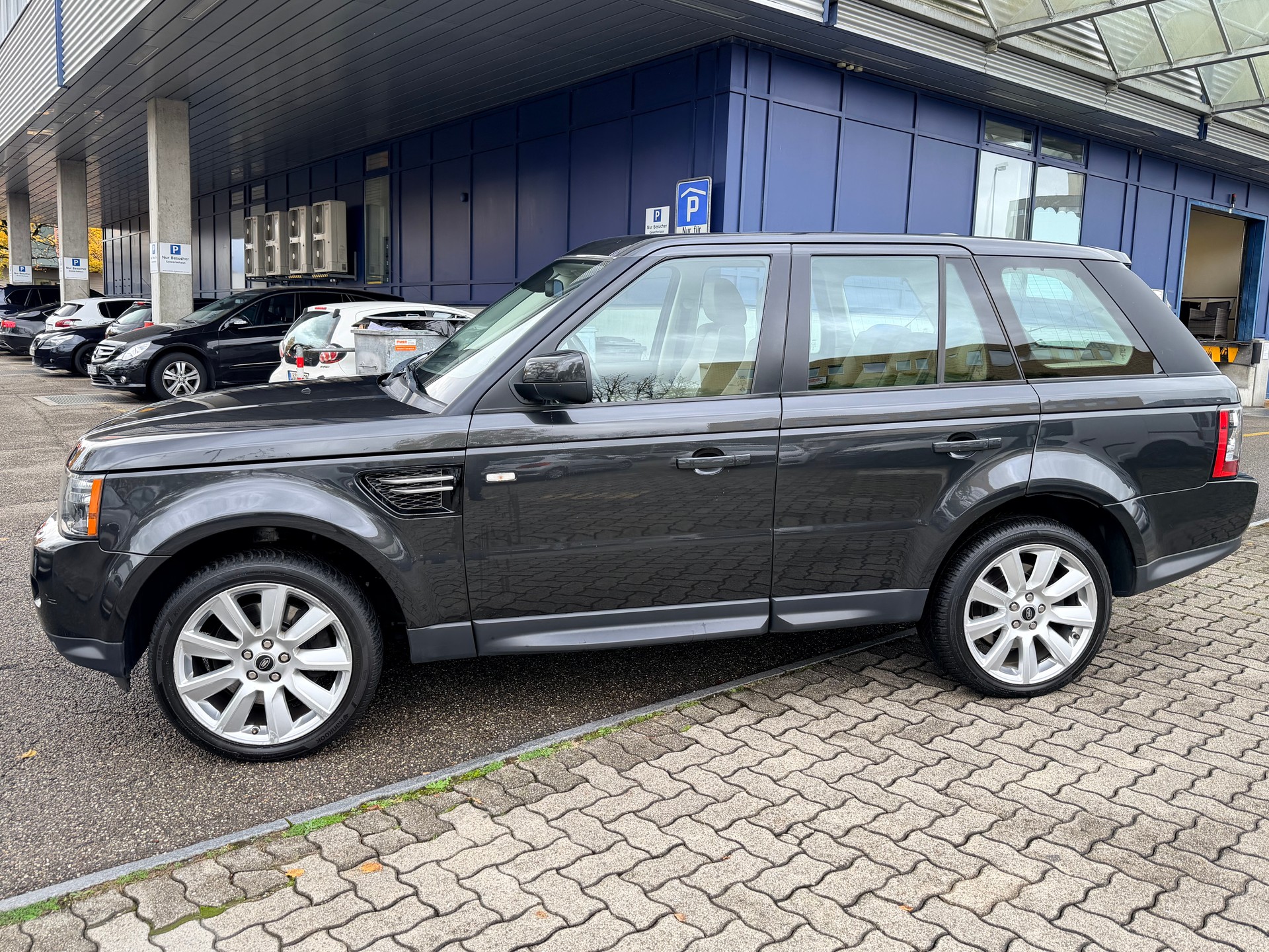 LAND ROVER Range Rover Sport 3.0 TDV6 HSE Automatic-image-5