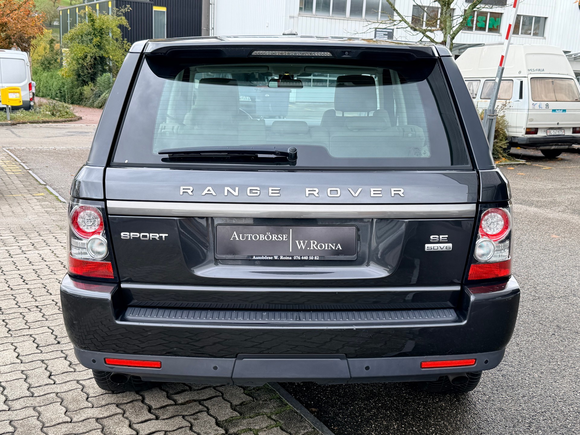 LAND ROVER Range Rover Sport 3.0 TDV6 HSE Automatic-image-3