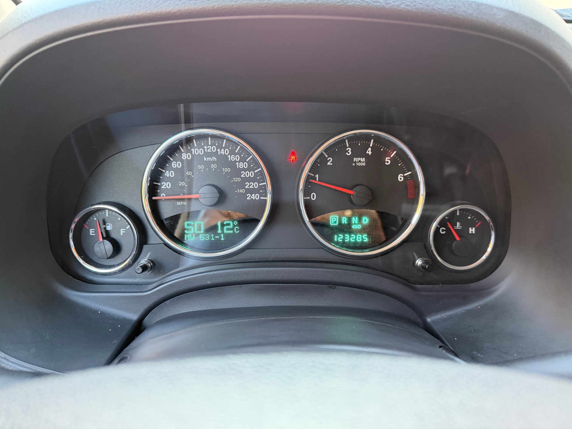 JEEP Compass 2.4 Limited CVT-image-6
