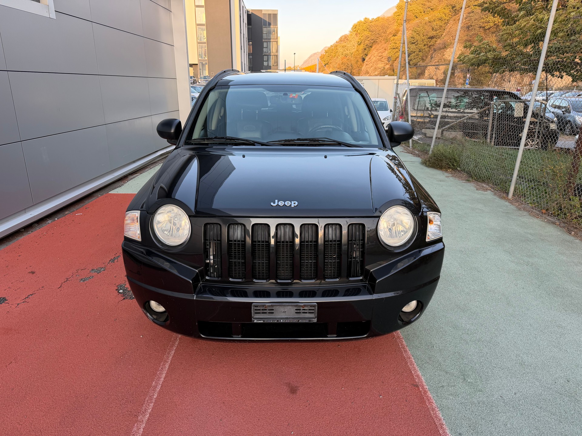 JEEP Compass 2.4 Limited CVT-image-2