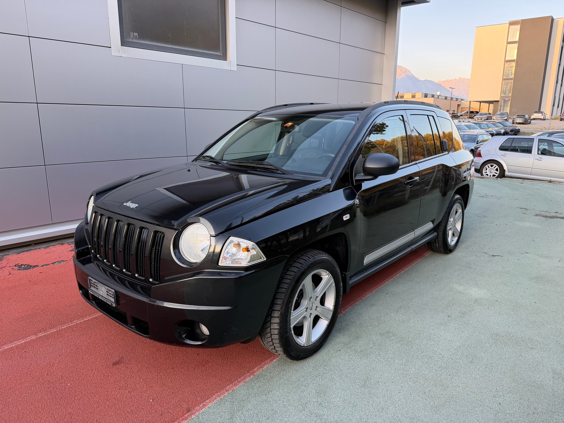 JEEP Compass 2.4 Limited CVT-image-1