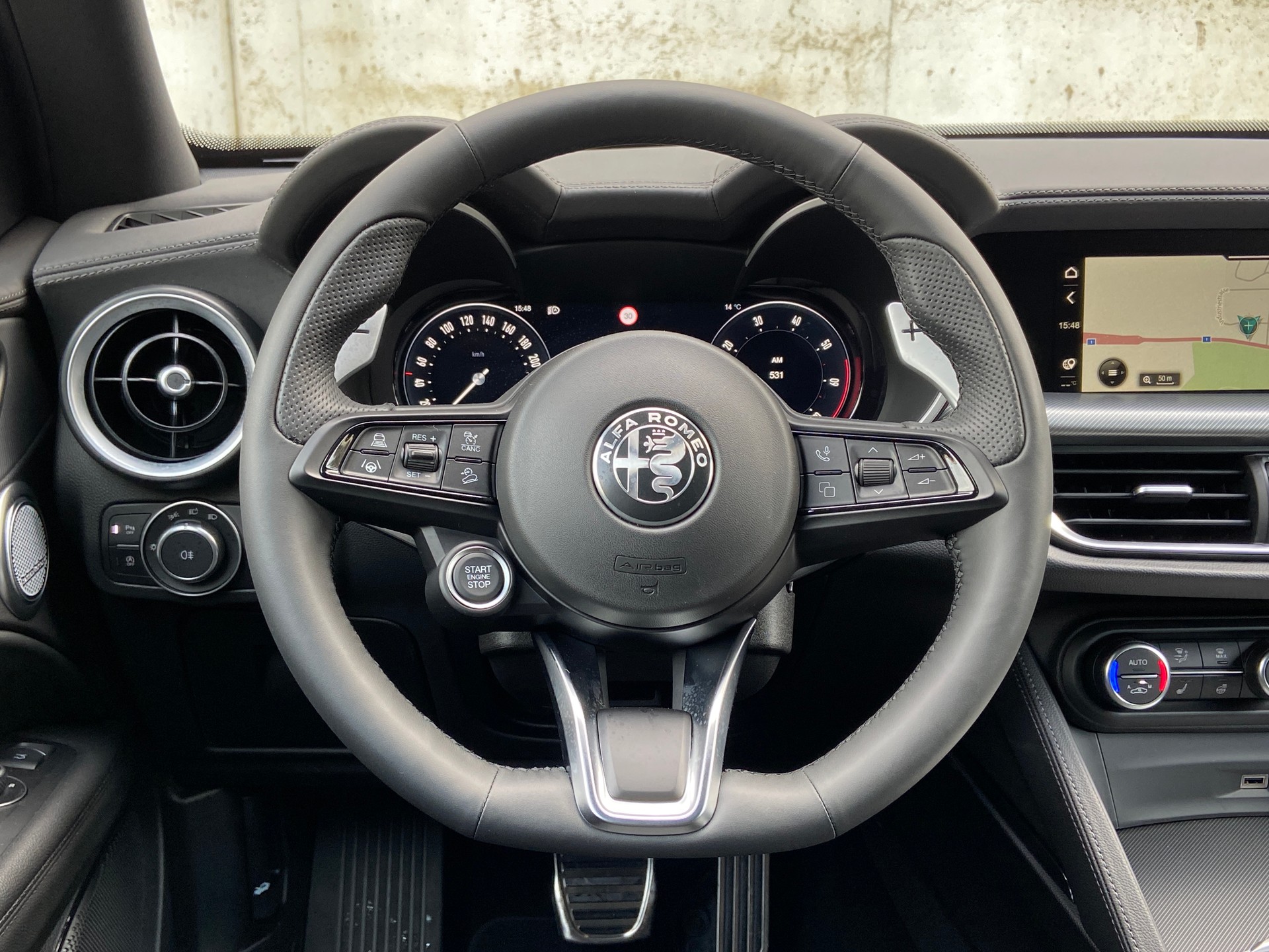 ALFA ROMEO Stelvio 2.0 Veloce Pack Premium Sky Q4 AT8-image-11