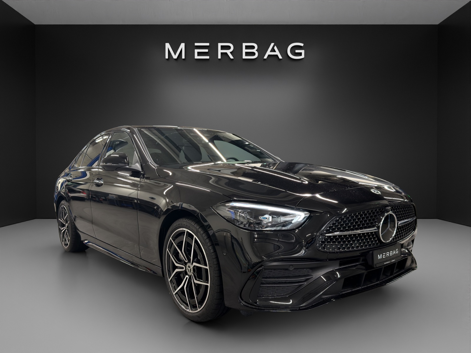 MERCEDES-BENZ C 220 d 4 Matic-image-0