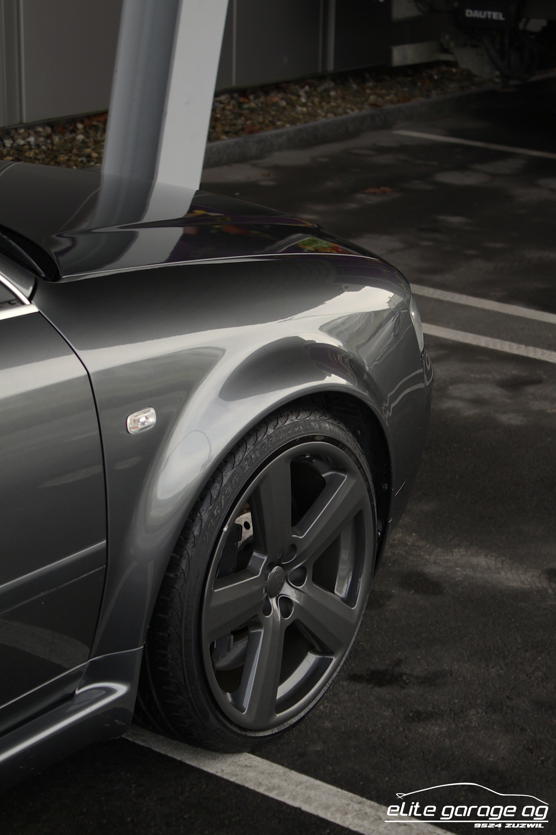 AUDI RS6 Avant quattro tiptronic-image-10