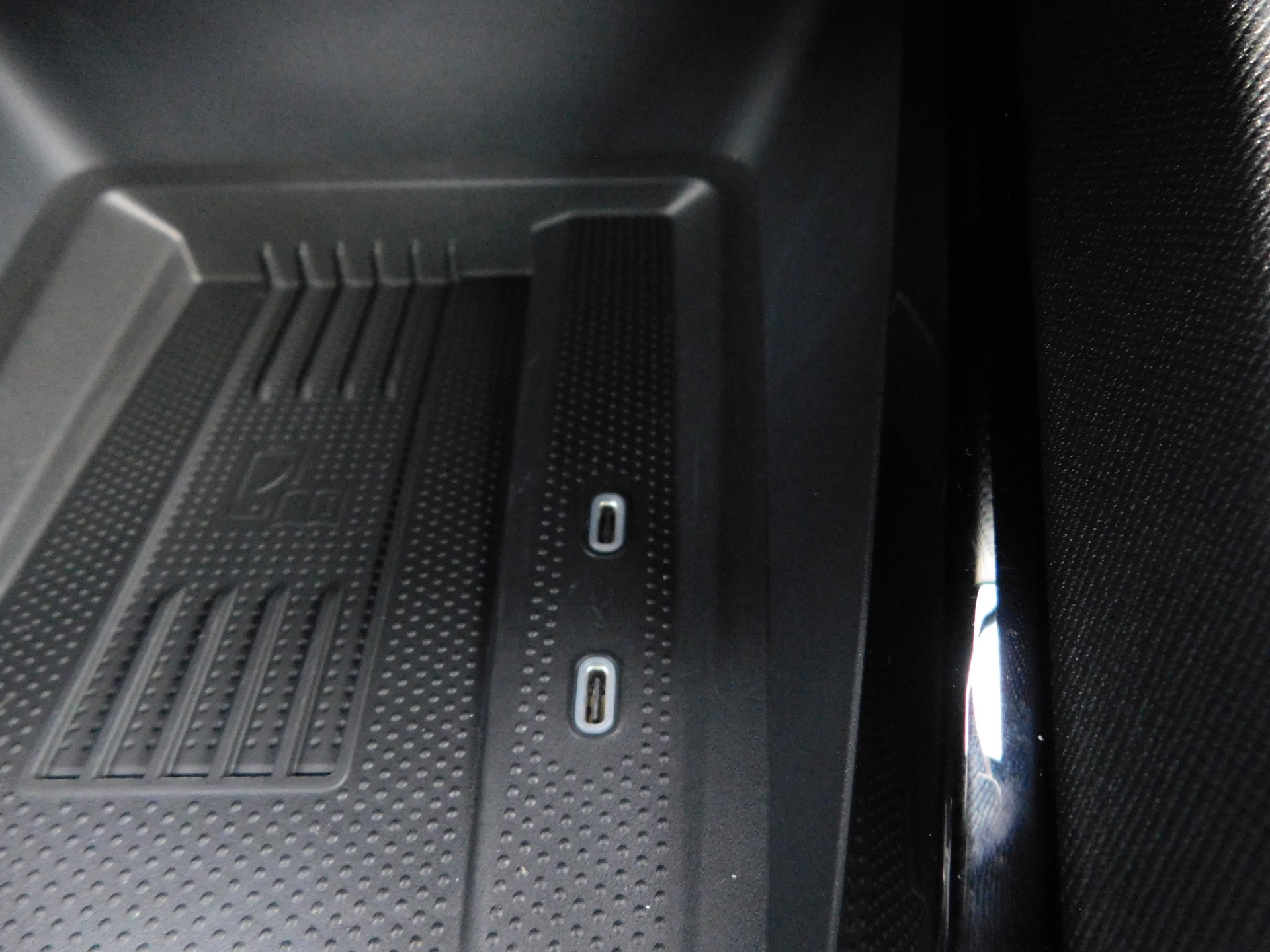 SKODA Octavia Combi 2.0 TSI DSG RS-image-10