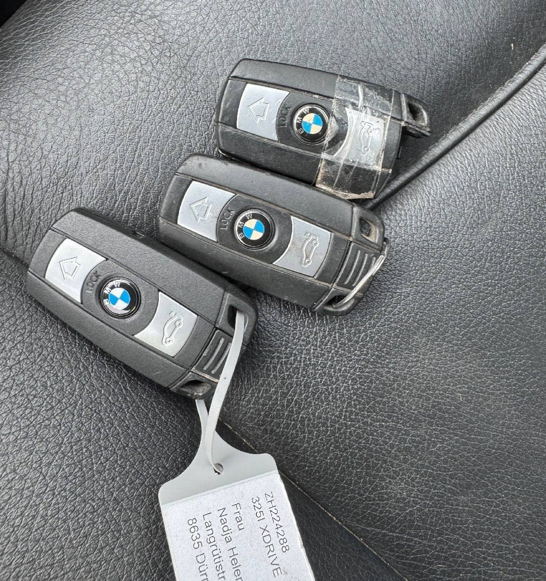BMW 325i xDrive Touring more4you Steptronic-image-11