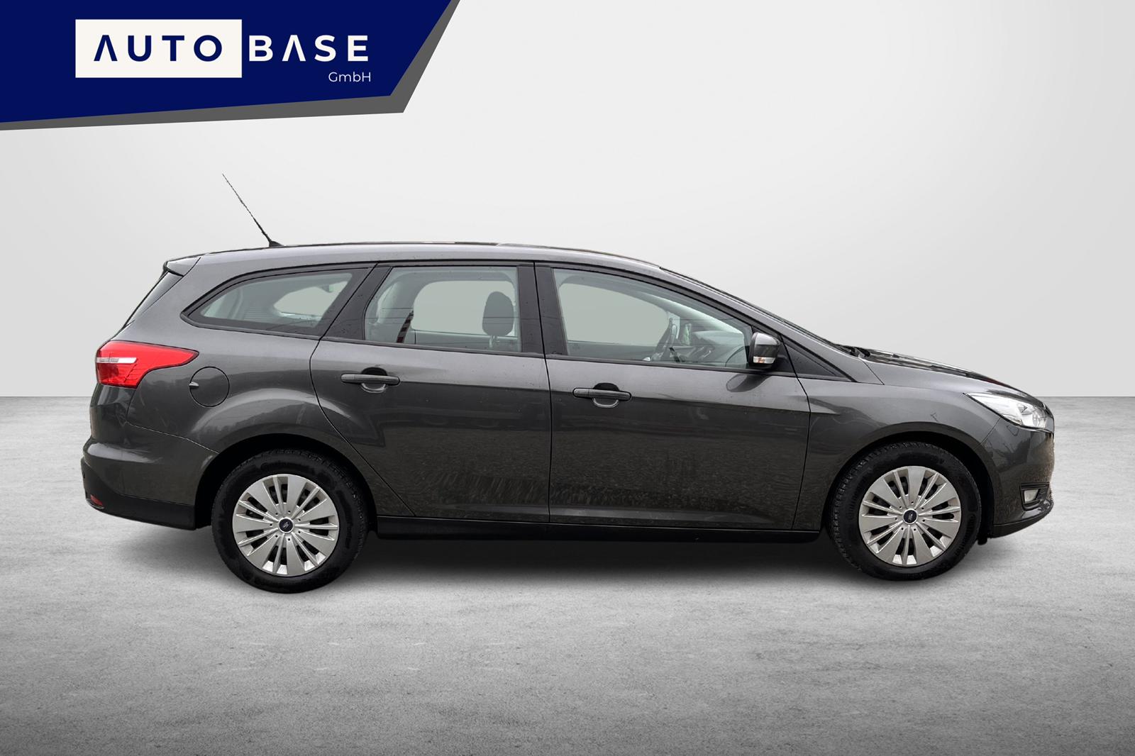 FORD Focus 1.0 SCTi Trend-image-5