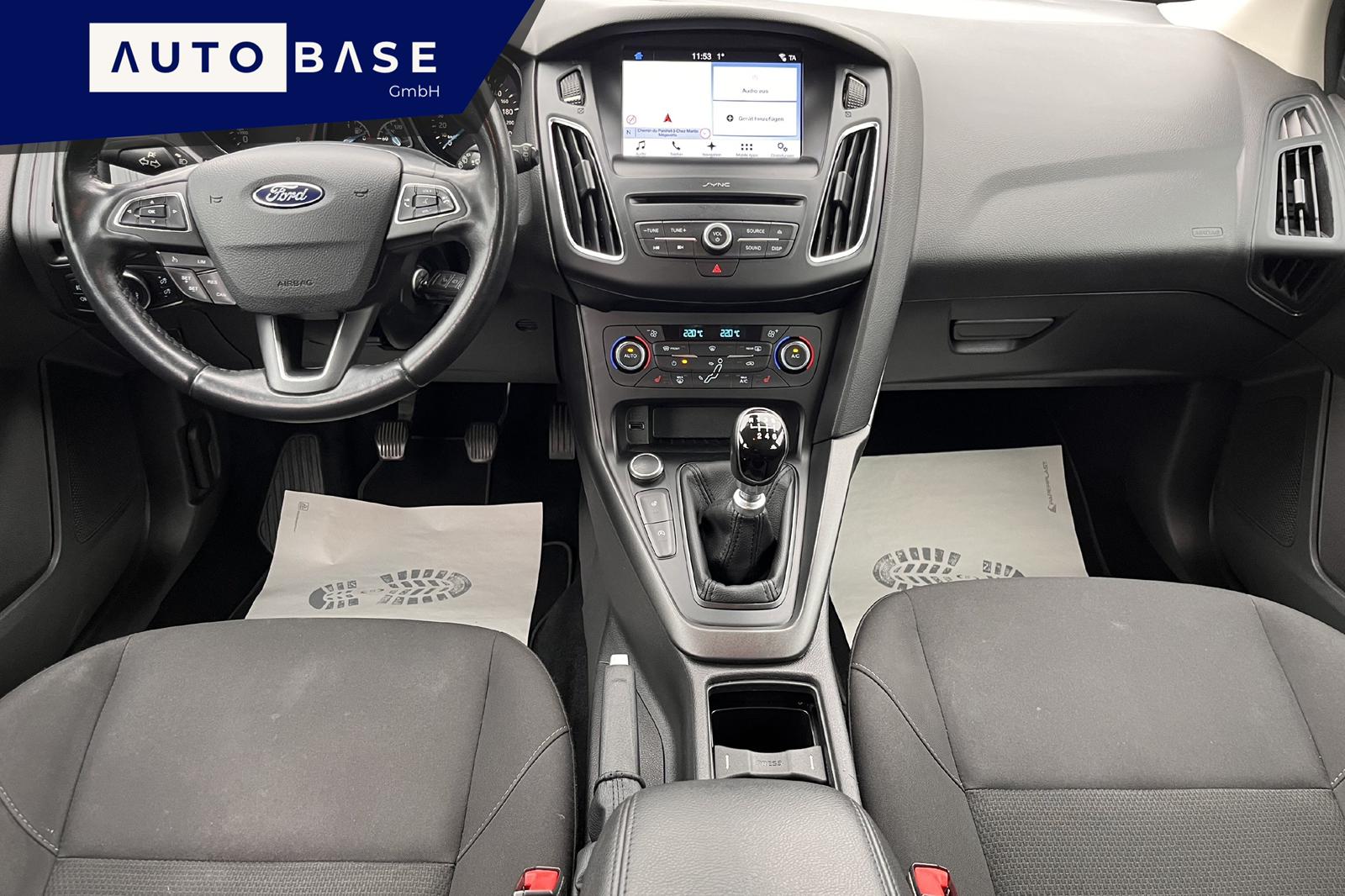 FORD Focus 1.0 SCTi Trend-image-9