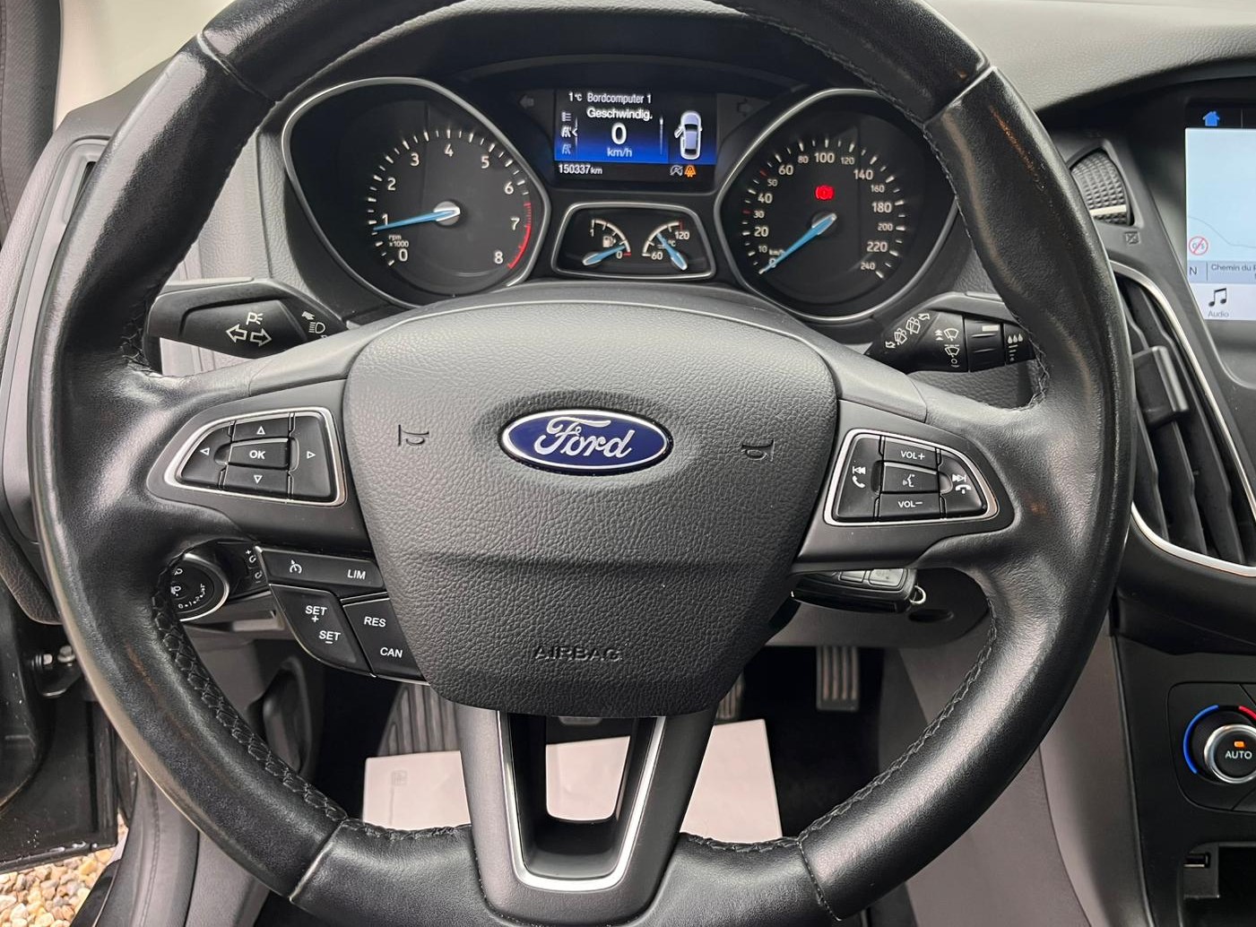 FORD Focus 1.0 SCTi Trend-image-11
