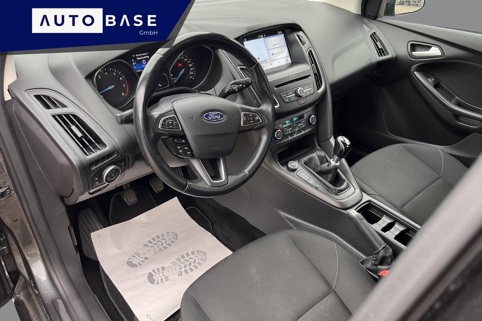 FORD Focus 1.0 SCTi Trend-image-8