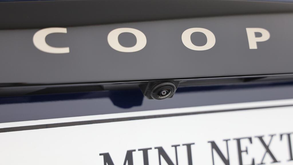 MINI Cooper Cabrio S-image-14