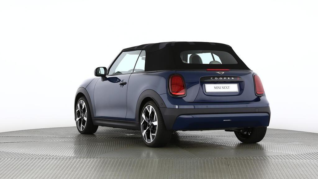 MINI Cooper Cabrio S-image-4