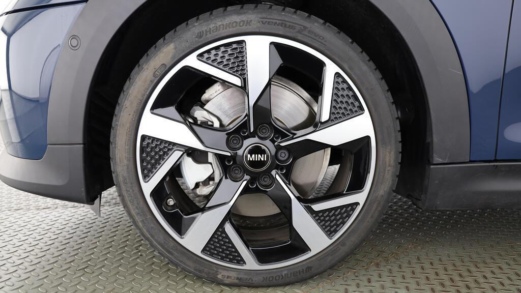 MINI Cooper Cabrio S-image-9
