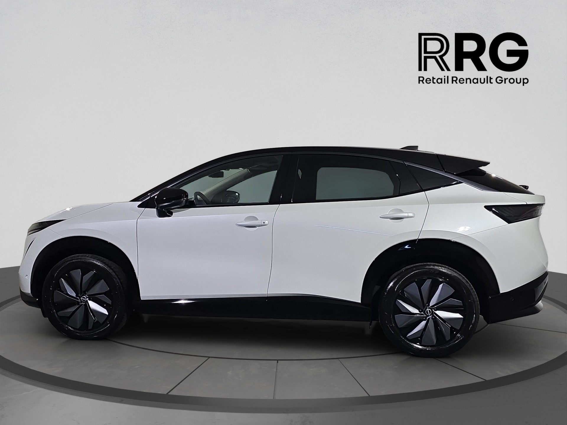 NISSAN Ariya 87 kWh e-4orce Evolve Allrad-image-5