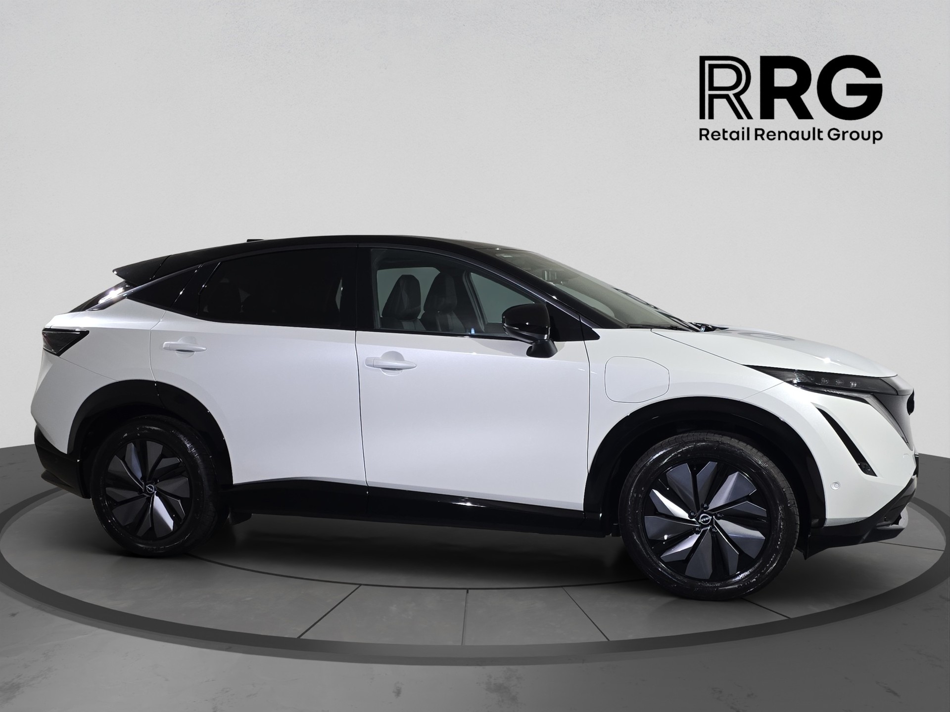 NISSAN Ariya 87 kWh e-4orce Evolve Allrad-image-1