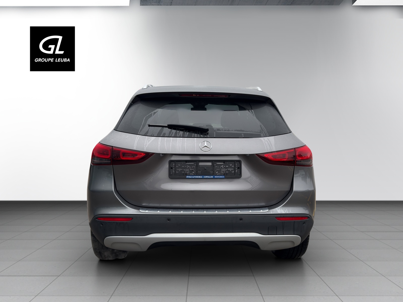 MERCEDES-BENZ GLA 250 Progressive4Matic-image-3