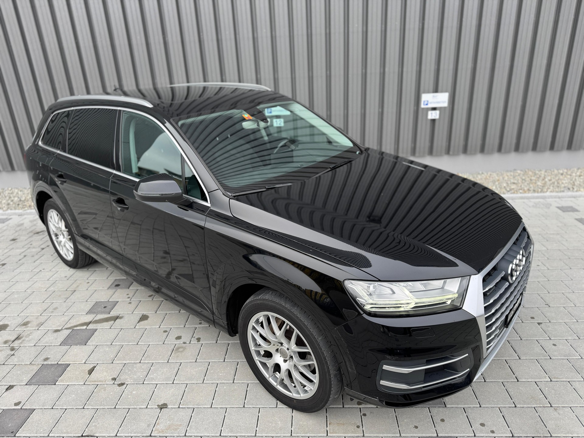 AUDI Q7 3.0 TDI ultra quattro tiptronic-image-9